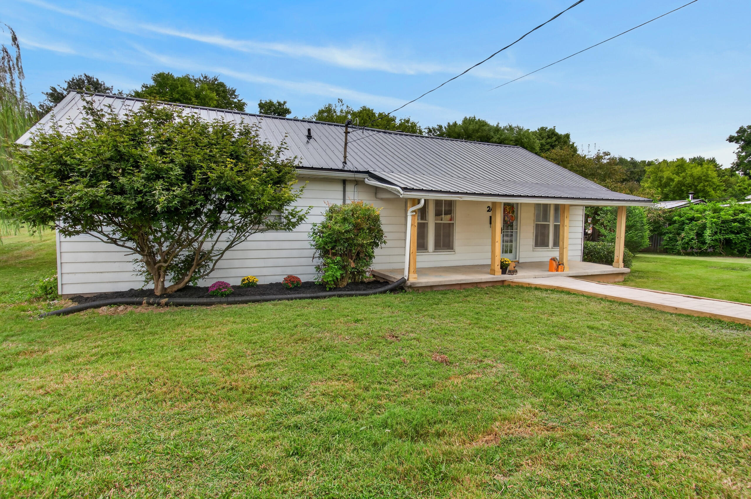 244 Walnut Street Property Photo 12