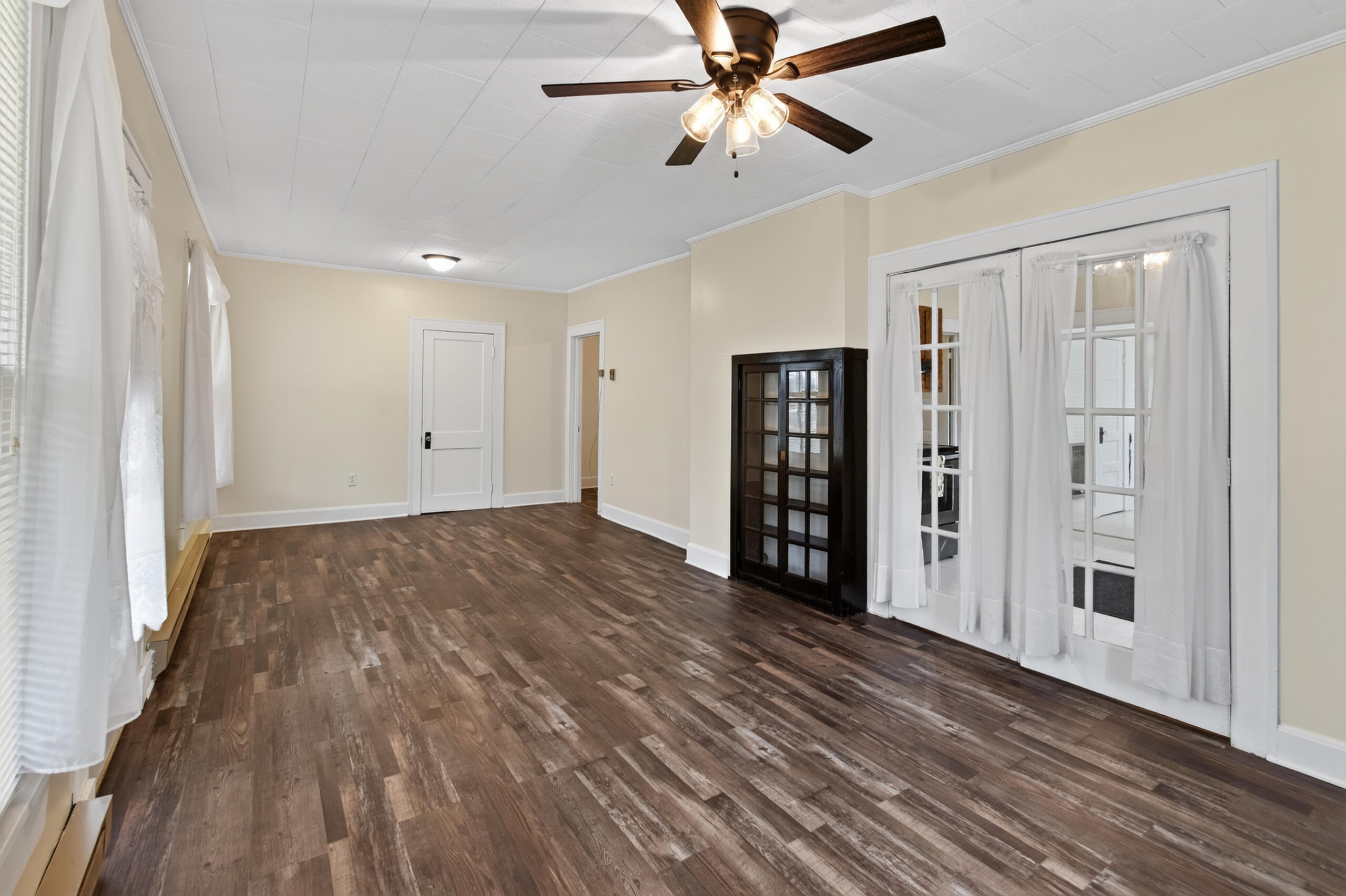 244 Walnut Street Property Photo 17