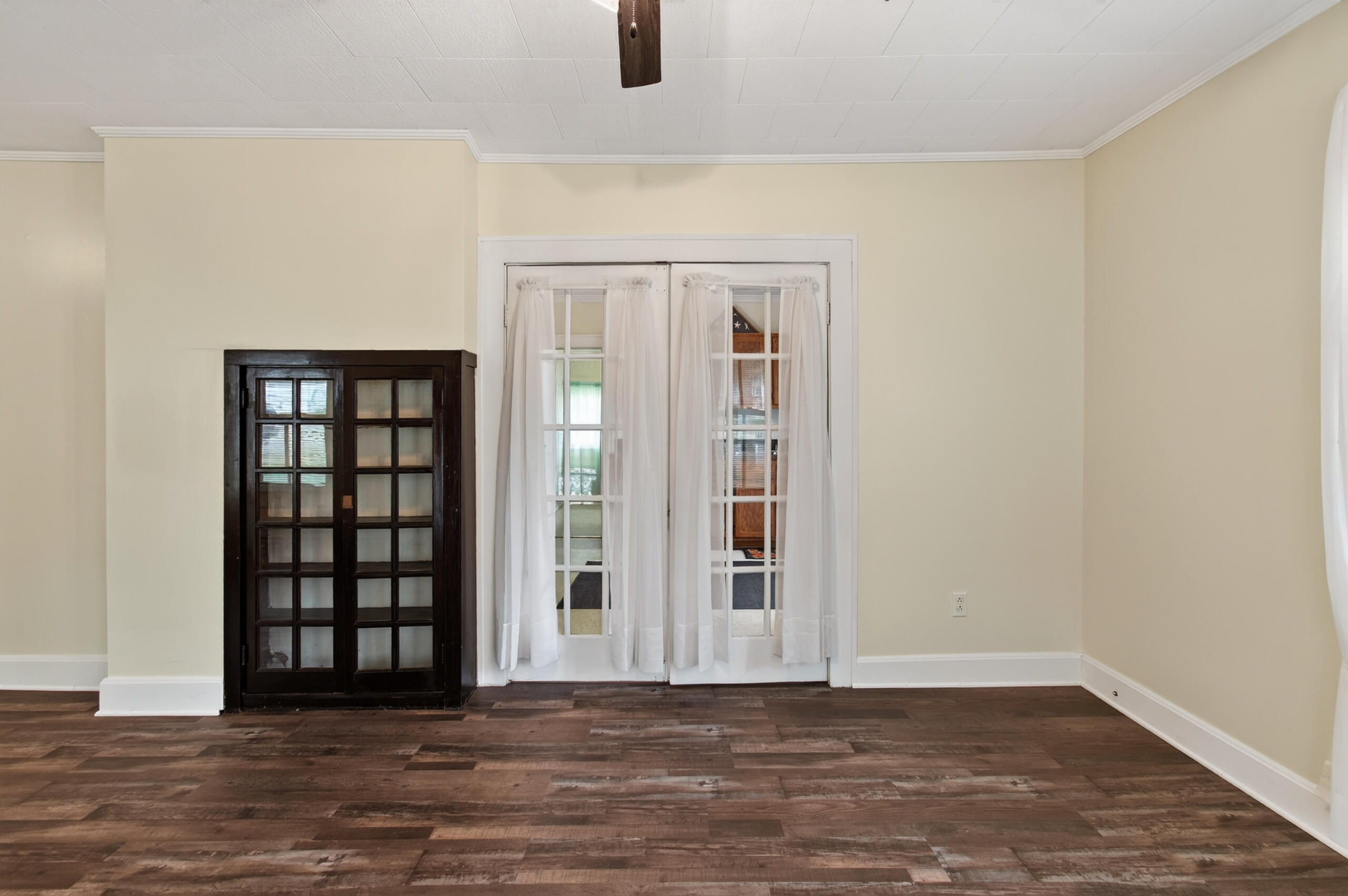 244 Walnut Street Property Photo 21