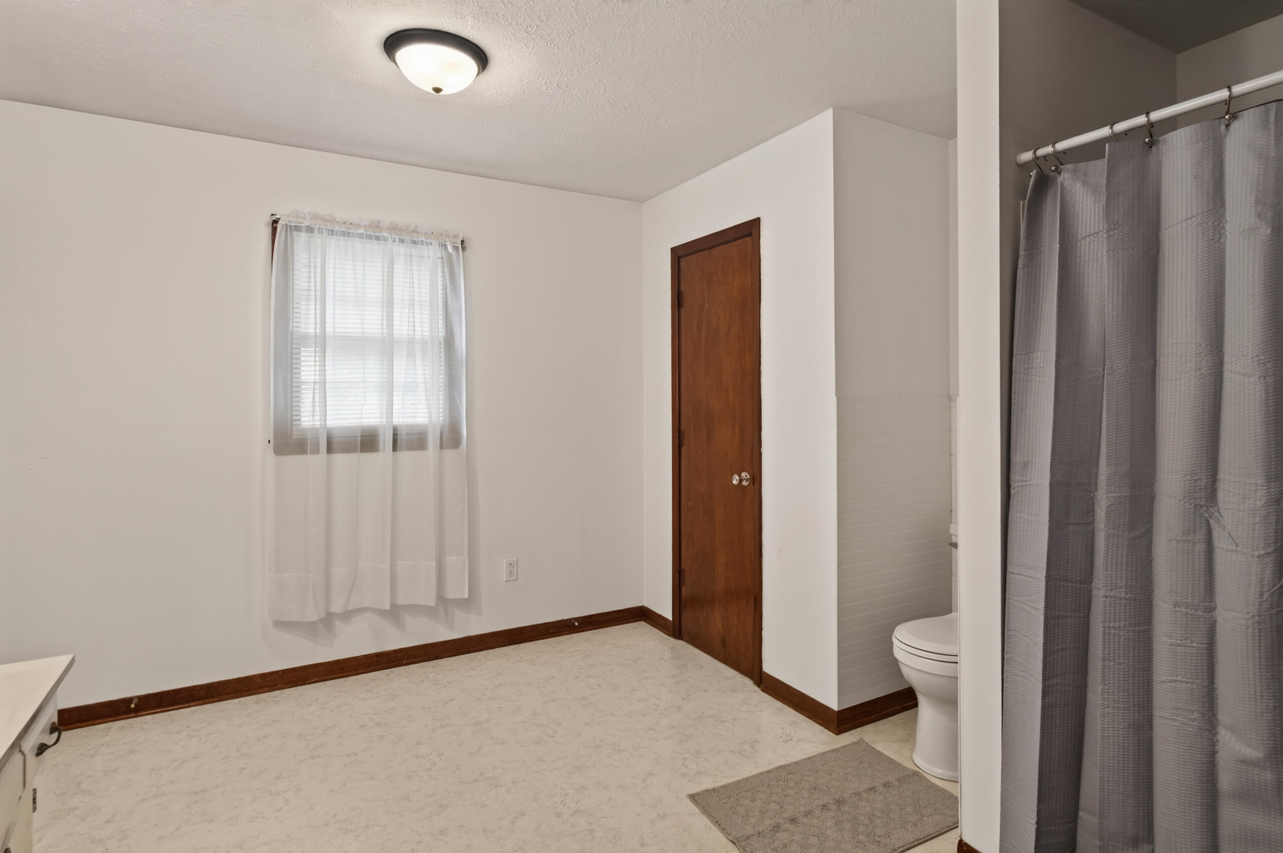 244 Walnut Street Property Photo 36