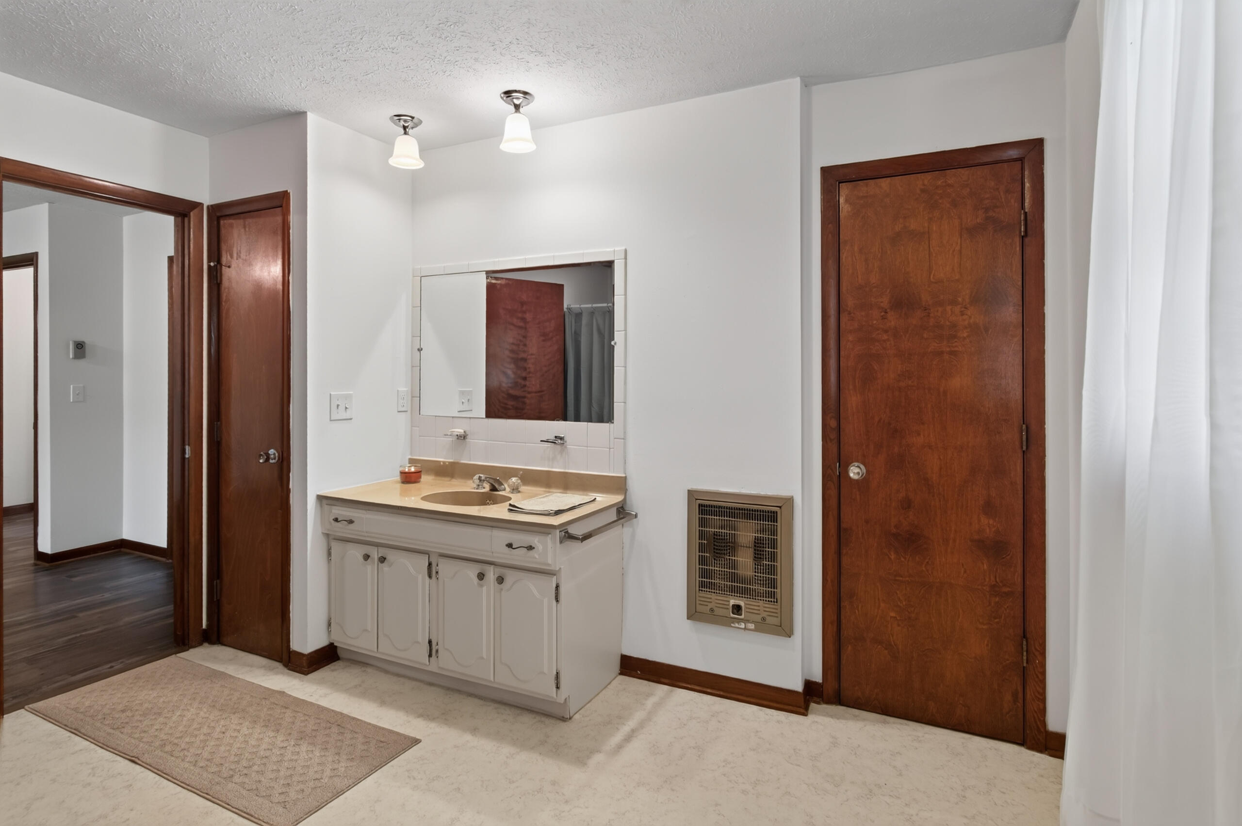 244 Walnut Street Property Photo 37