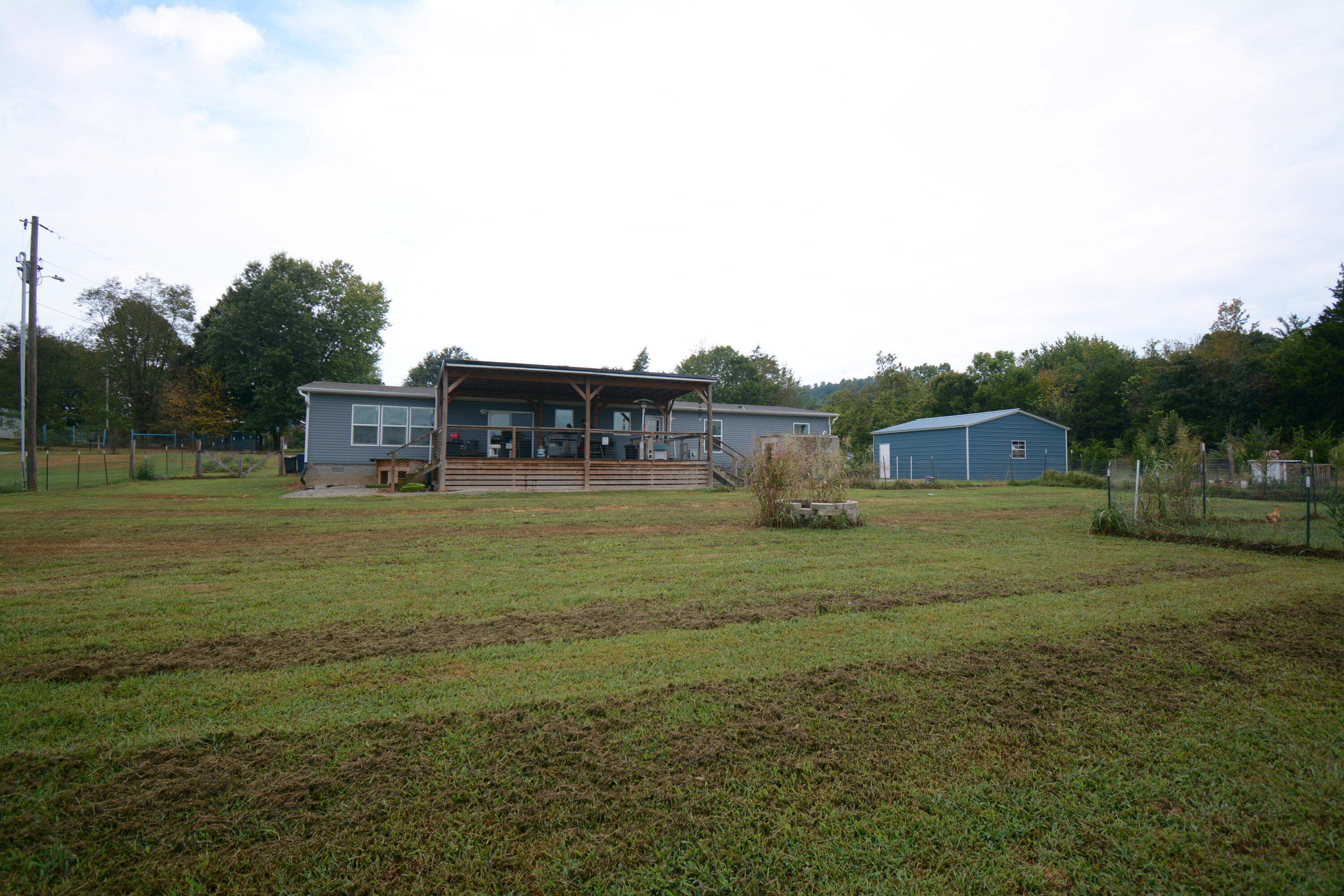18 Aderholt Road Property Photo 3