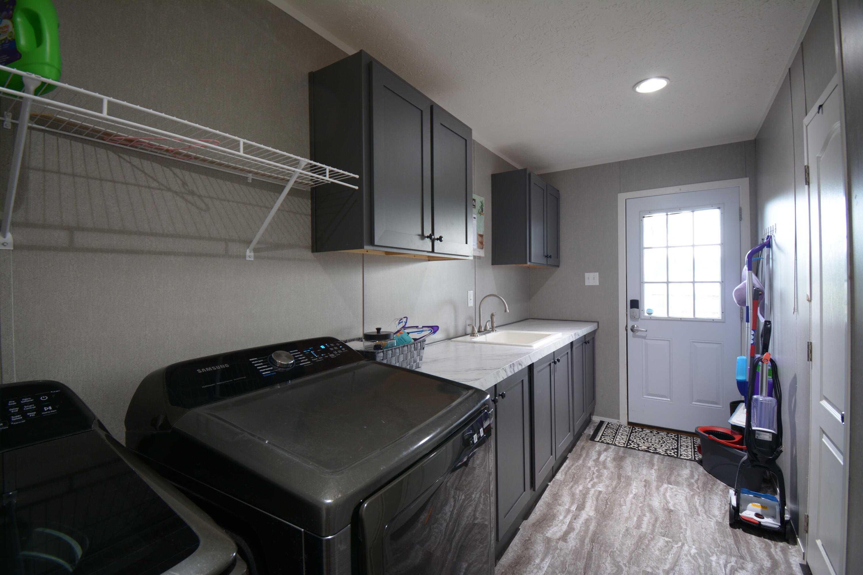 18 Aderholt Road Property Photo 10