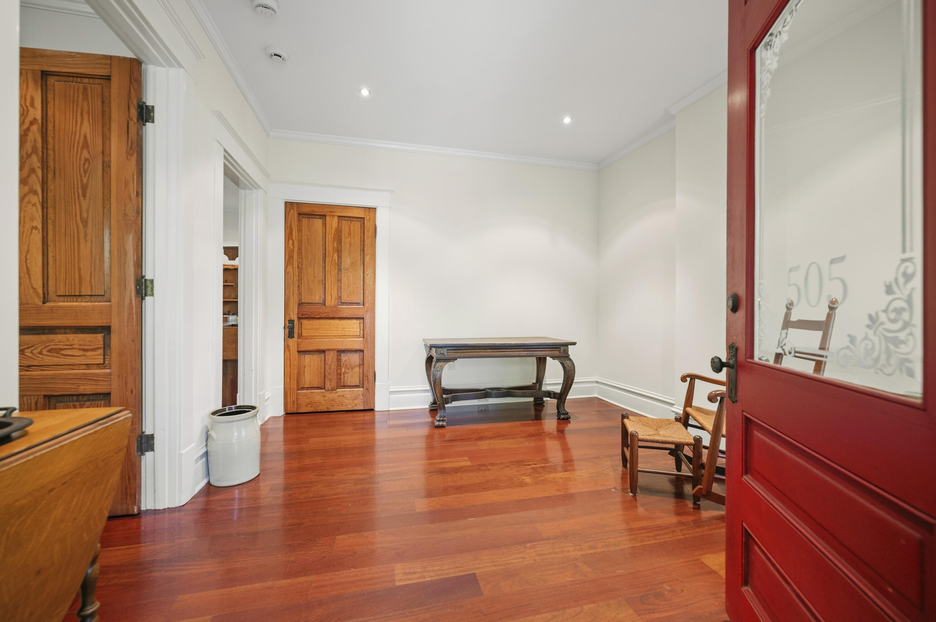 505 Russell Avenue Property Photo 7