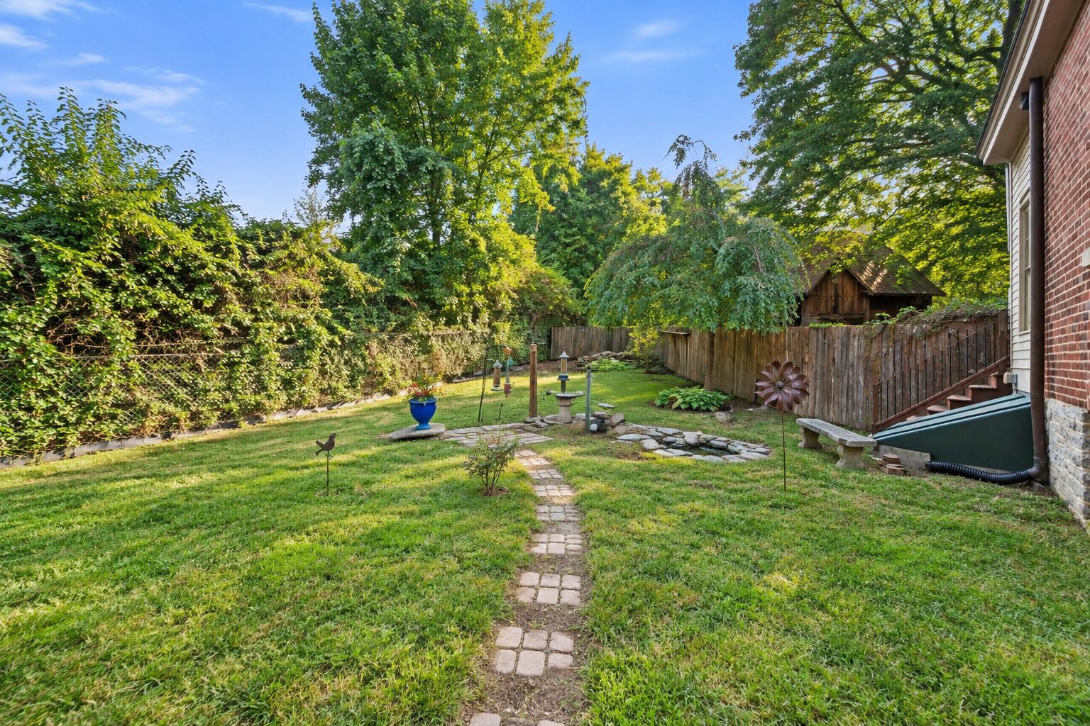505 Russell Avenue Property Photo 49