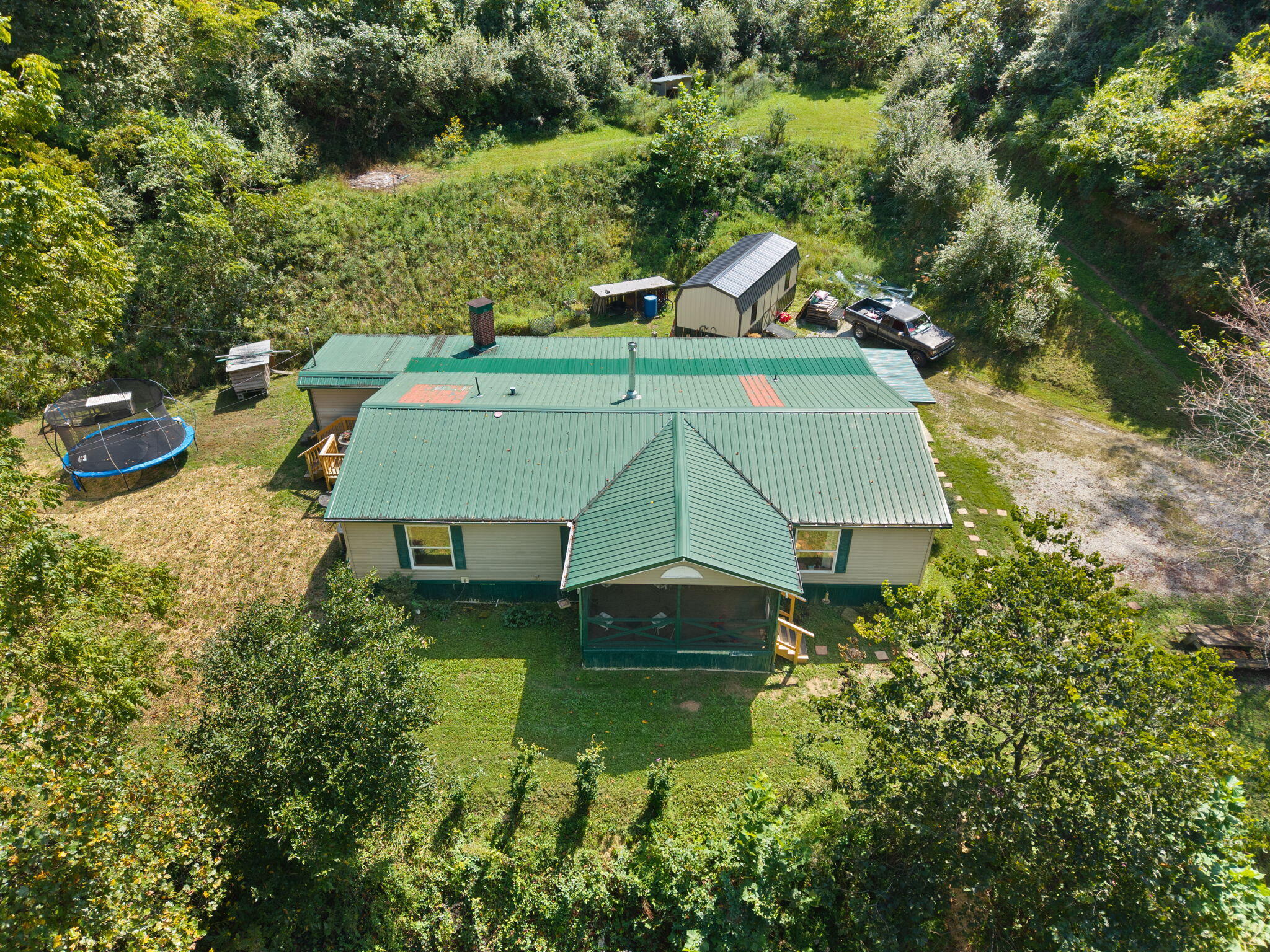 2724 2724 State Route 580 Property Photo 4