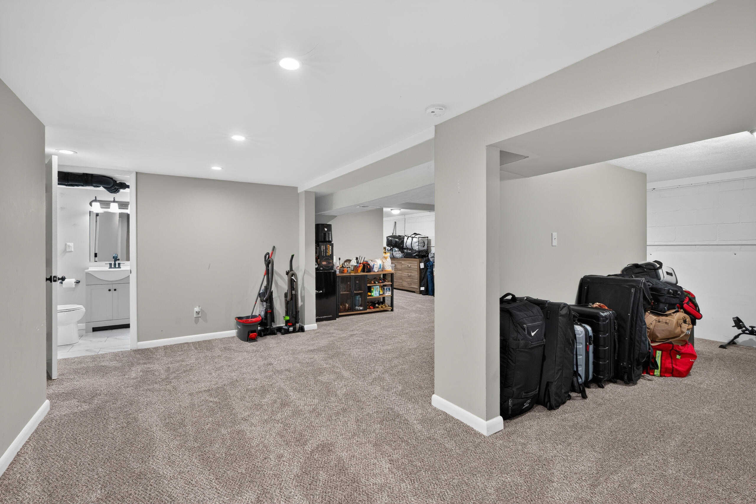 2068 Saint Teresa Drive Property Photo 20