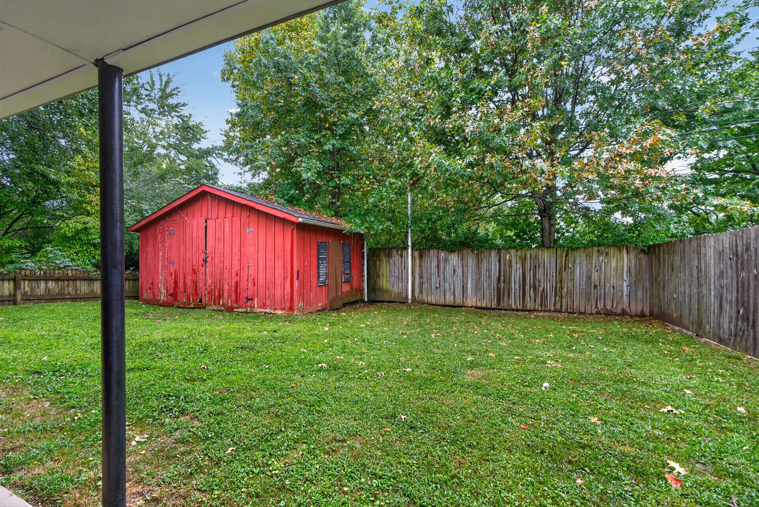 2068 Saint Teresa Drive Property Photo 30