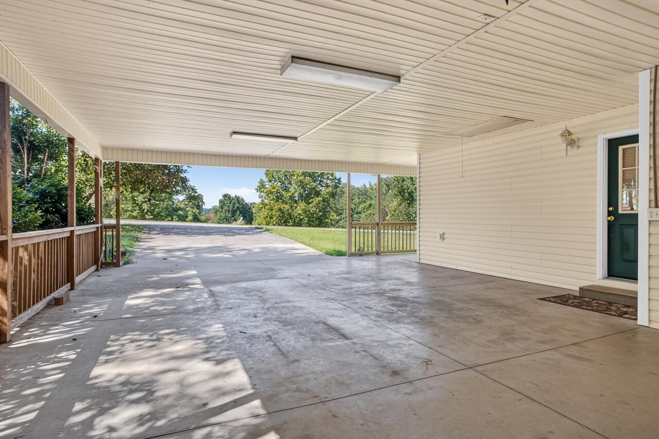 6576 Blue Springs Rd Road Property Photo 21