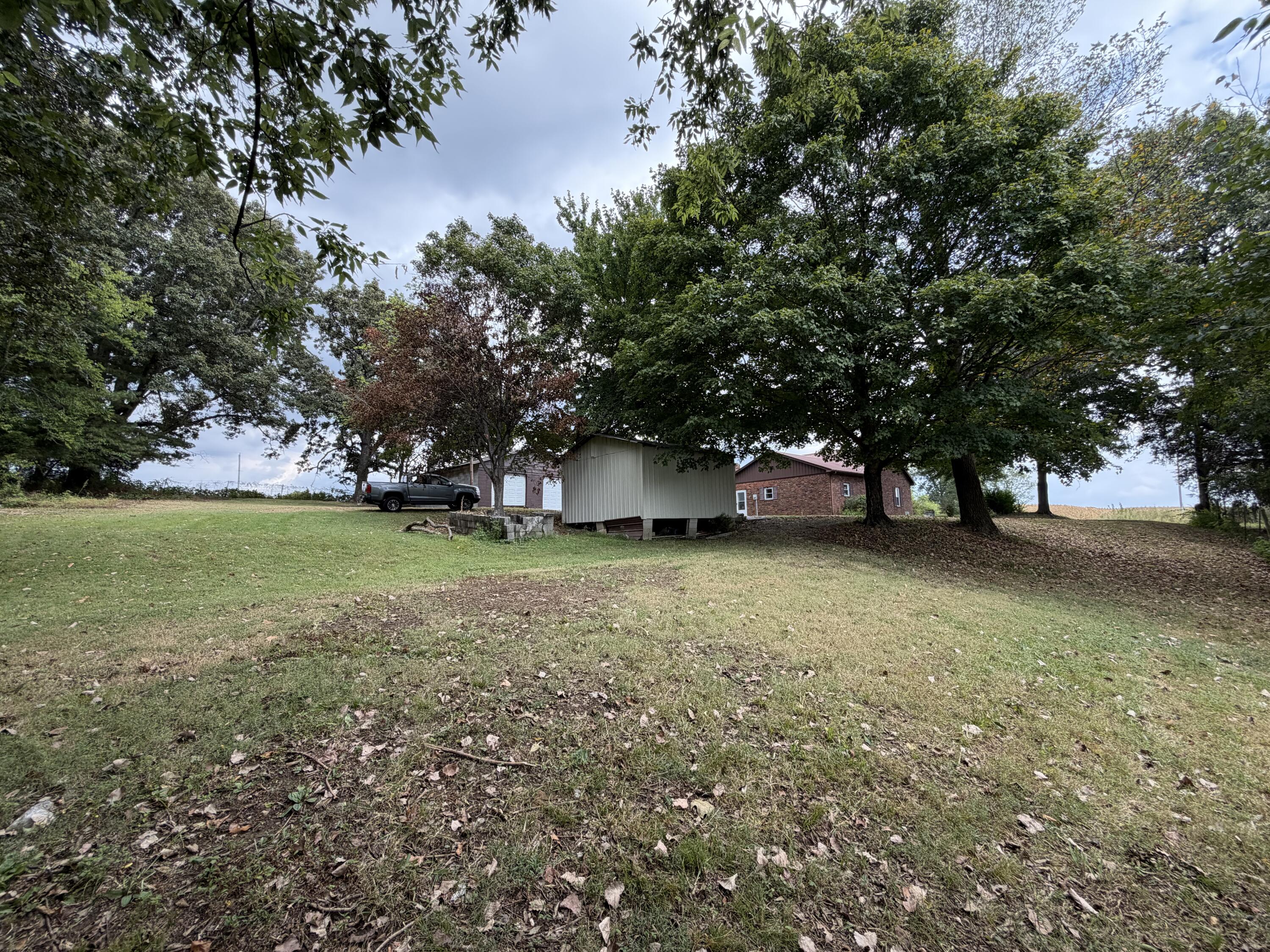 1050 Old Madisonville Road Property Photo 16