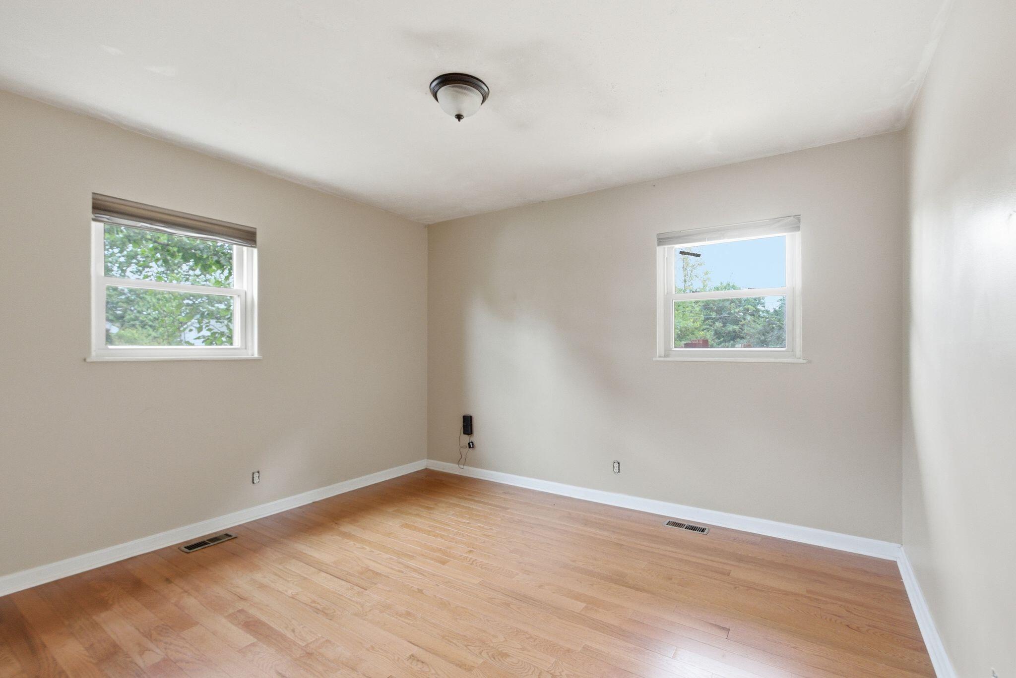 2430 Seine Road Property Photo 13