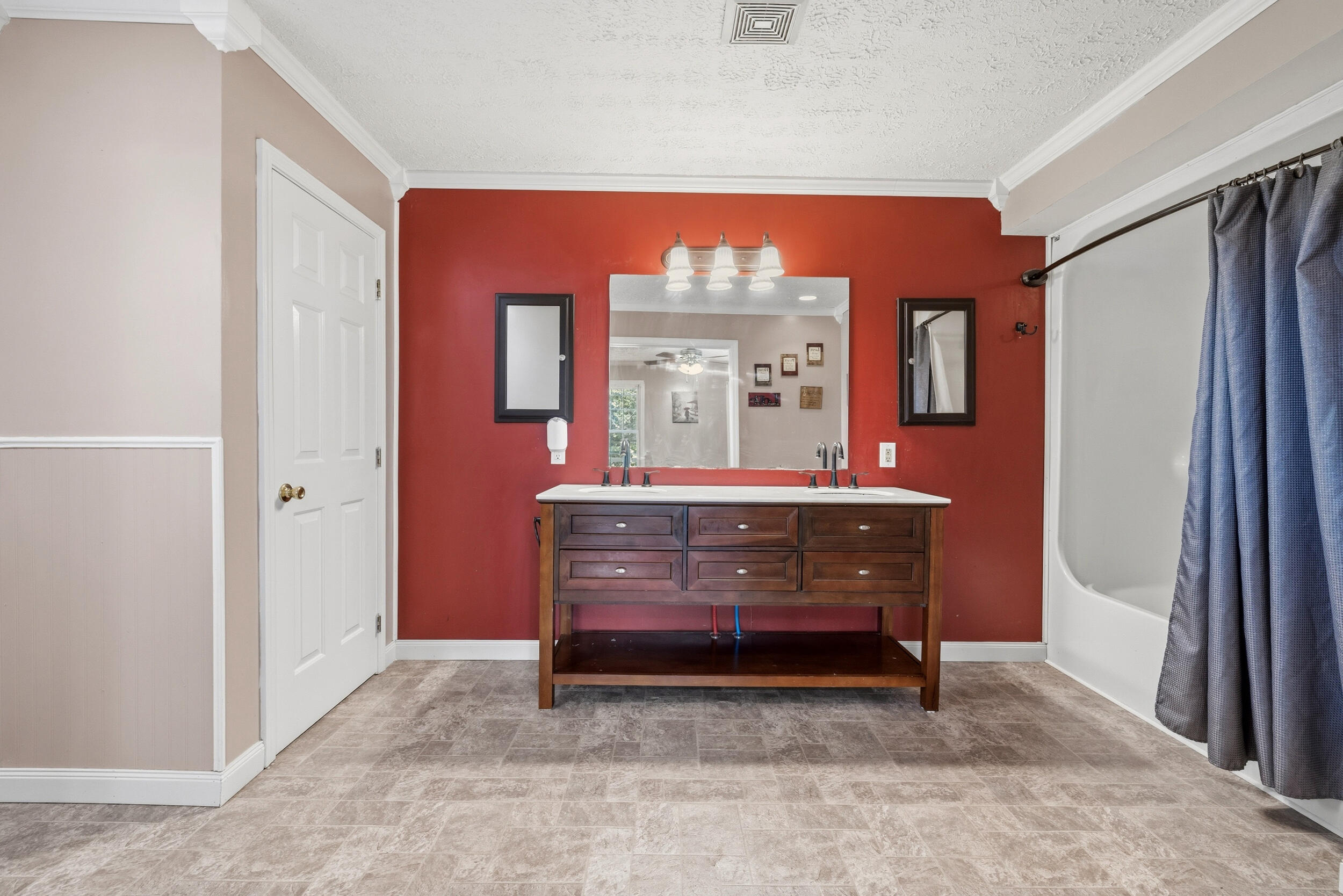 1577 Fairview Road Property Photo 25