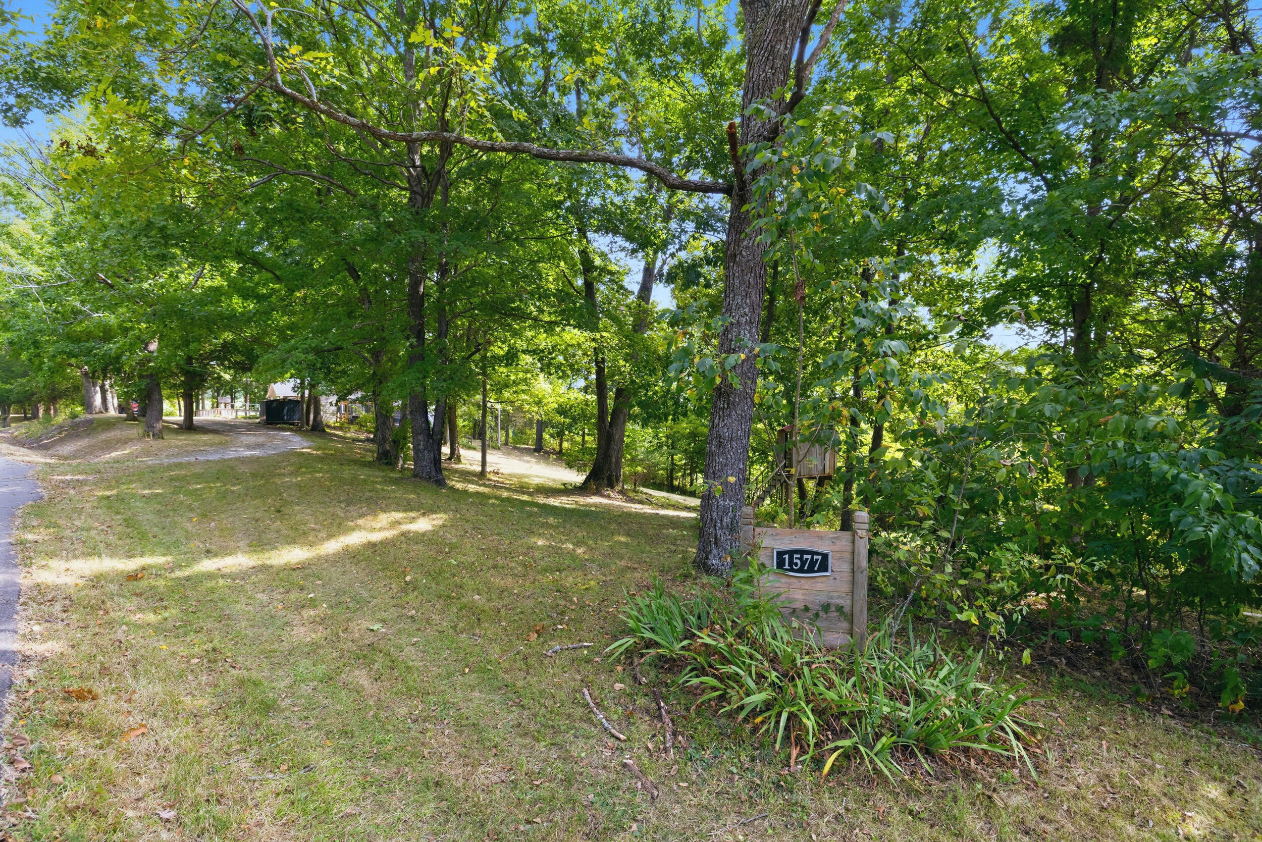 1577 Fairview Road Property Photo 36