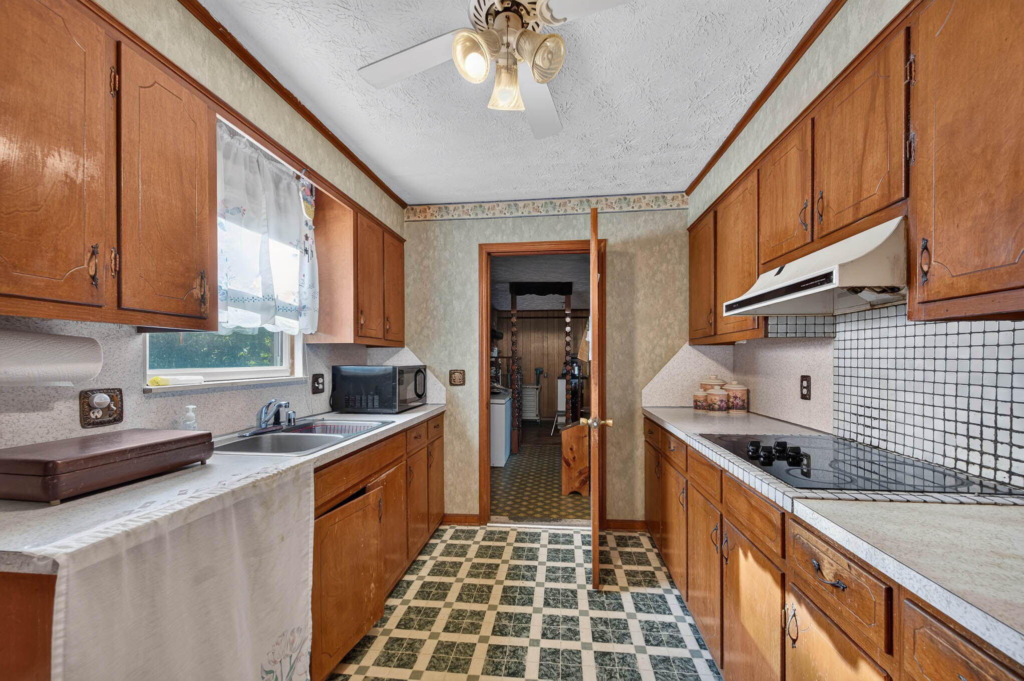 241 Hilltopper Drive Property Photo 15