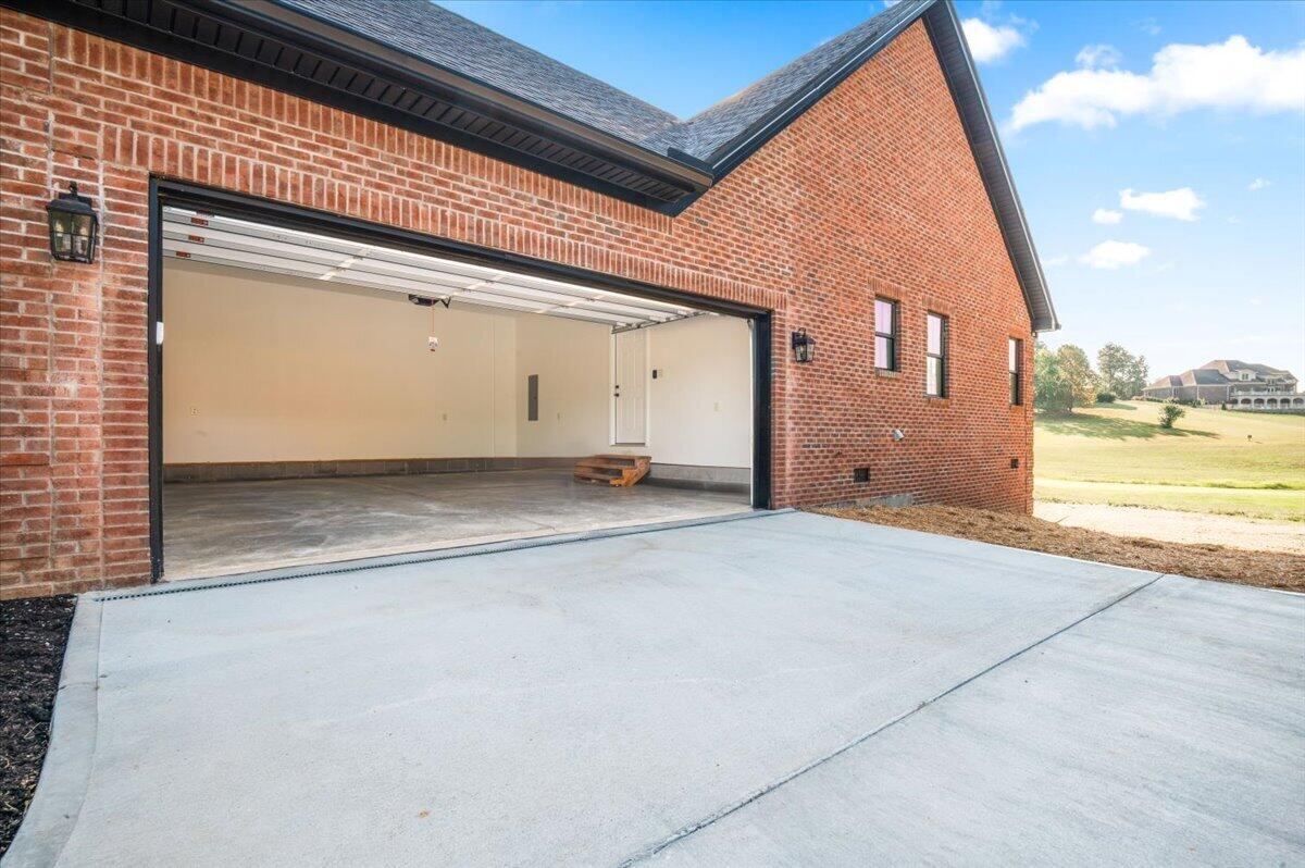 129 Pin Oak Trail Property Photo 33