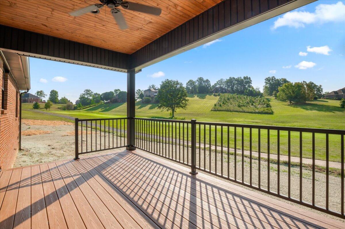 129 Pin Oak Trail Property Photo 35