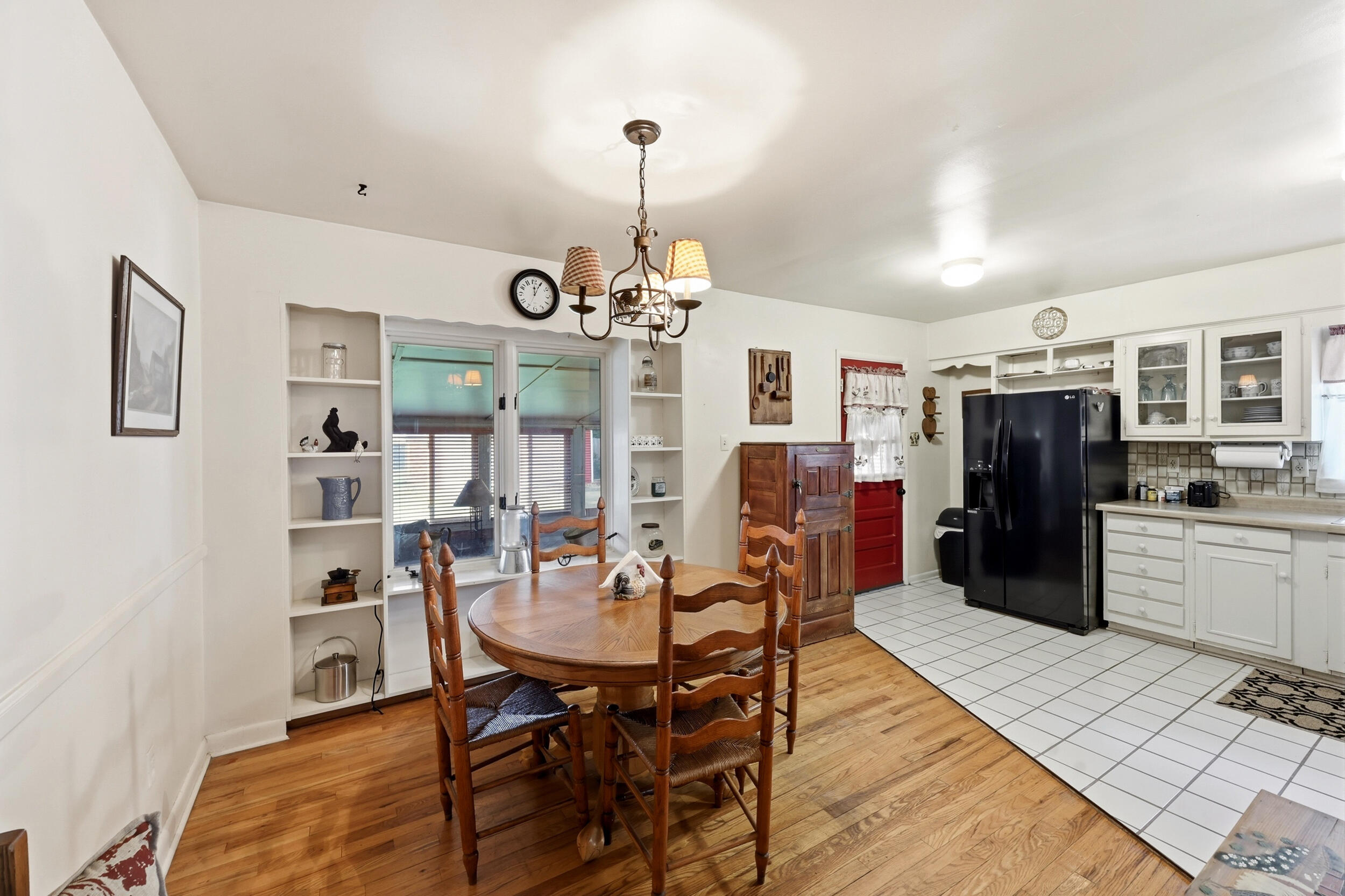 564 Saint Anthony Drive Property Photo 12