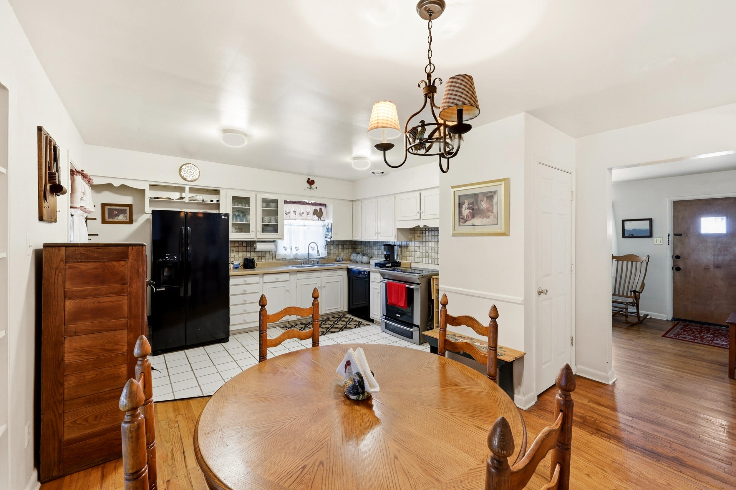 564 Saint Anthony Drive Property Photo 14