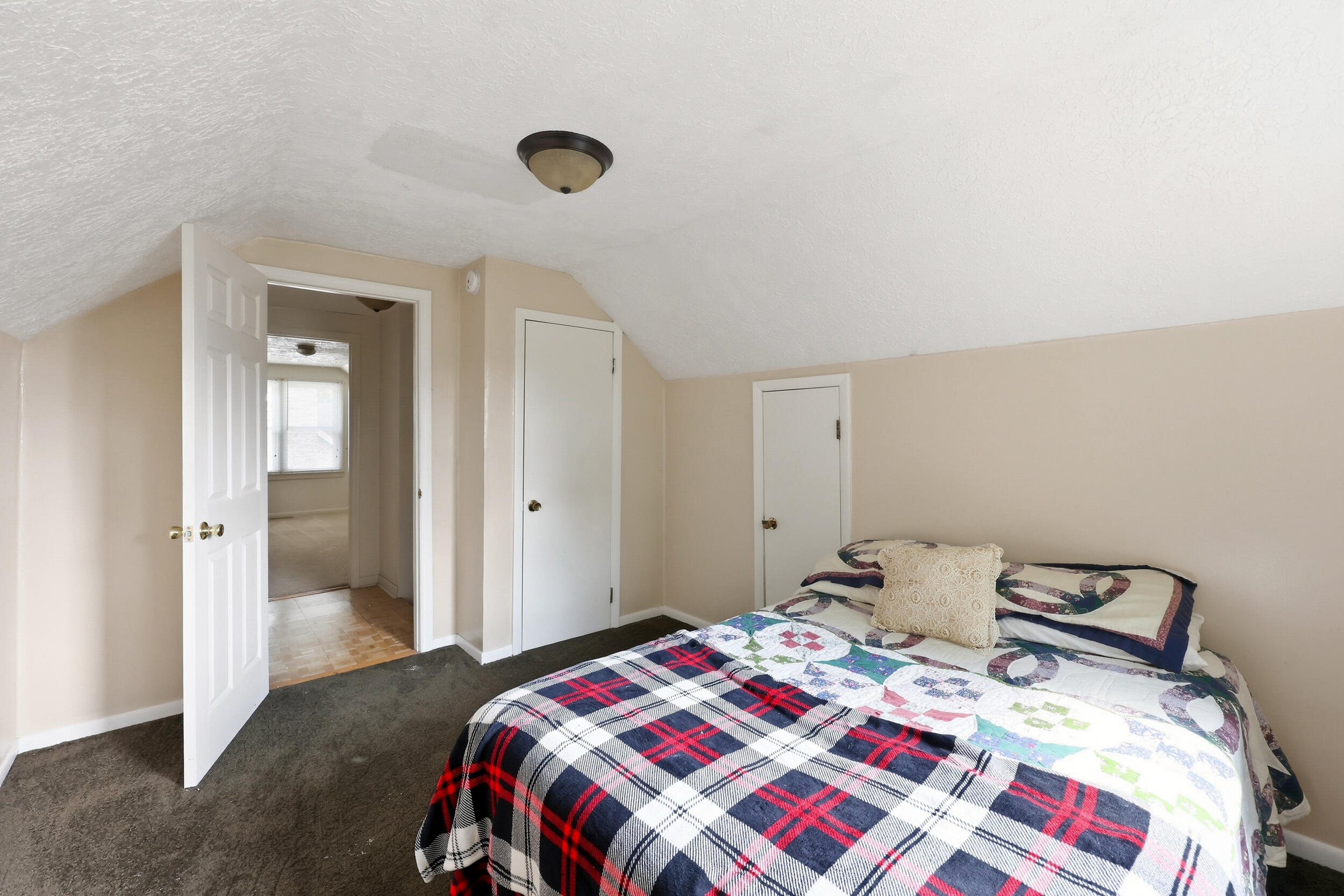 564 Saint Anthony Drive Property Photo 21