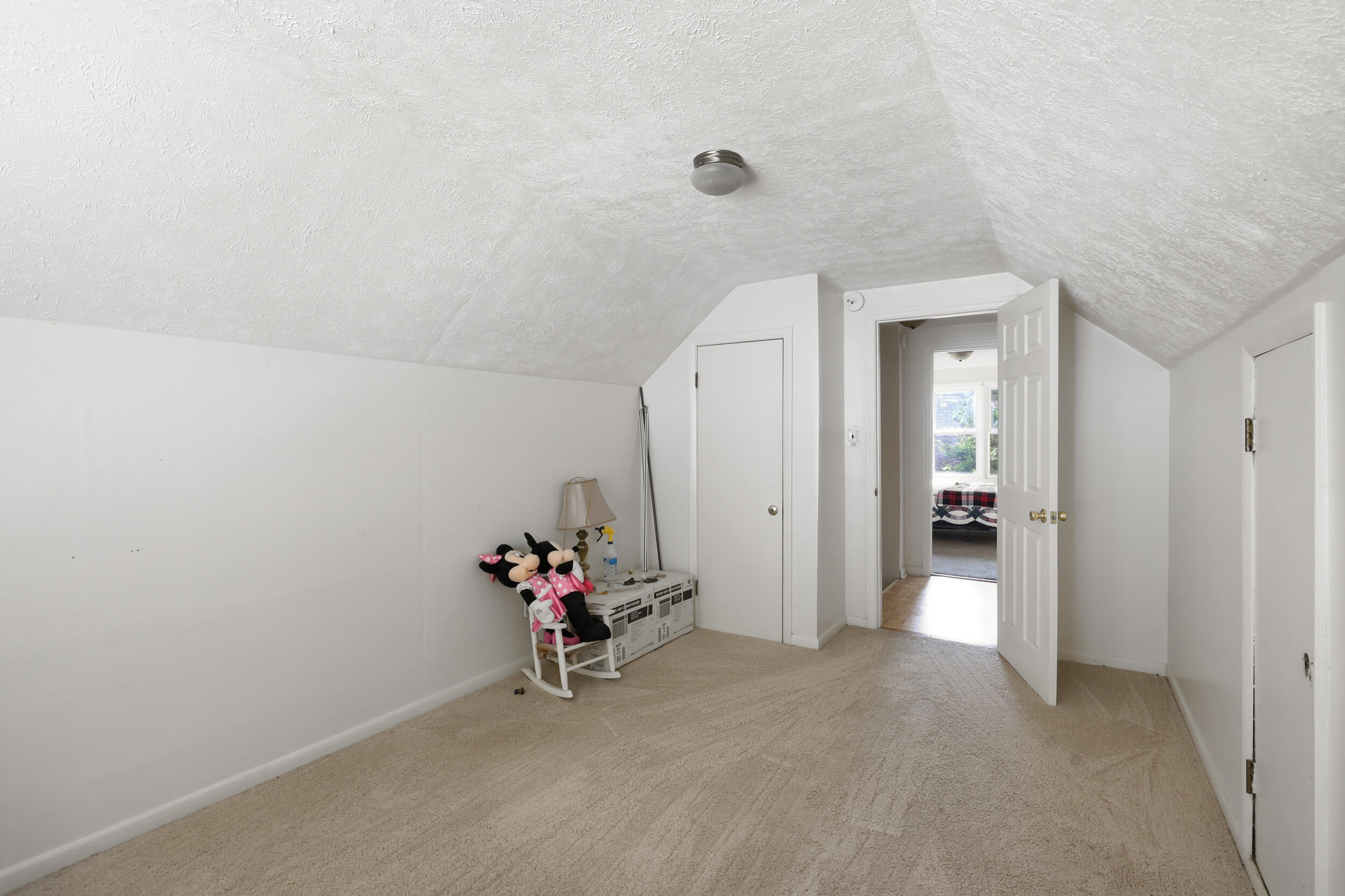 564 Saint Anthony Drive Property Photo 23