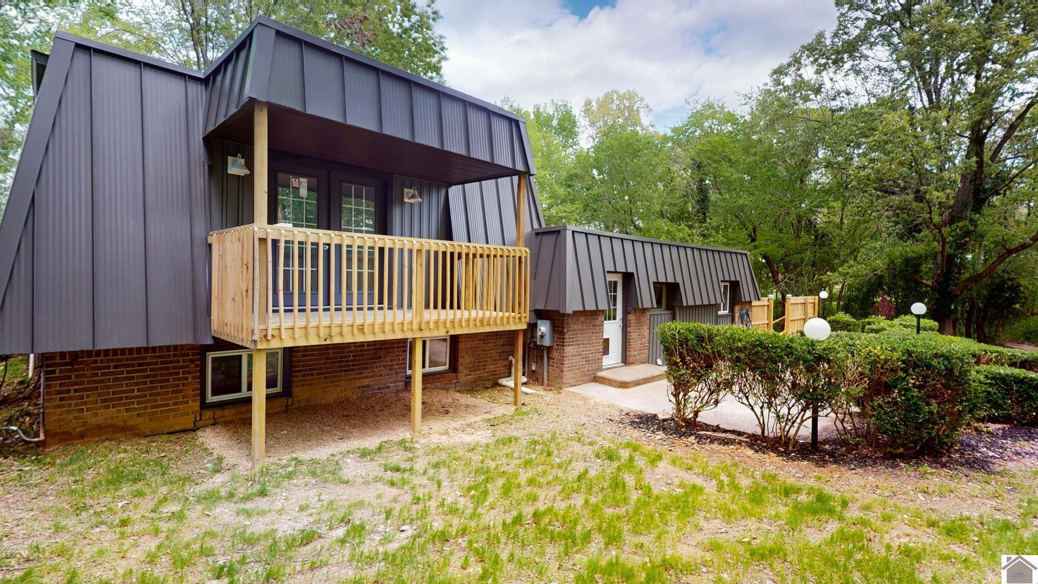130 Garland Drive Property Photo 7