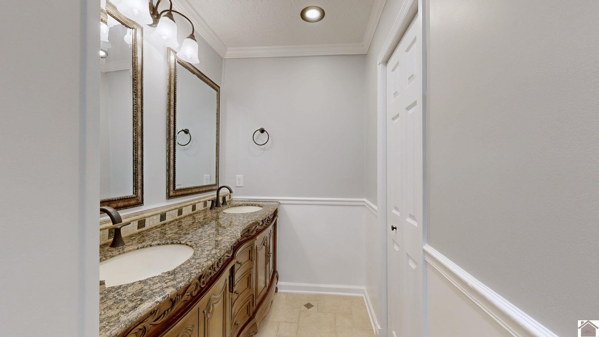 130 Garland Drive Property Photo 32