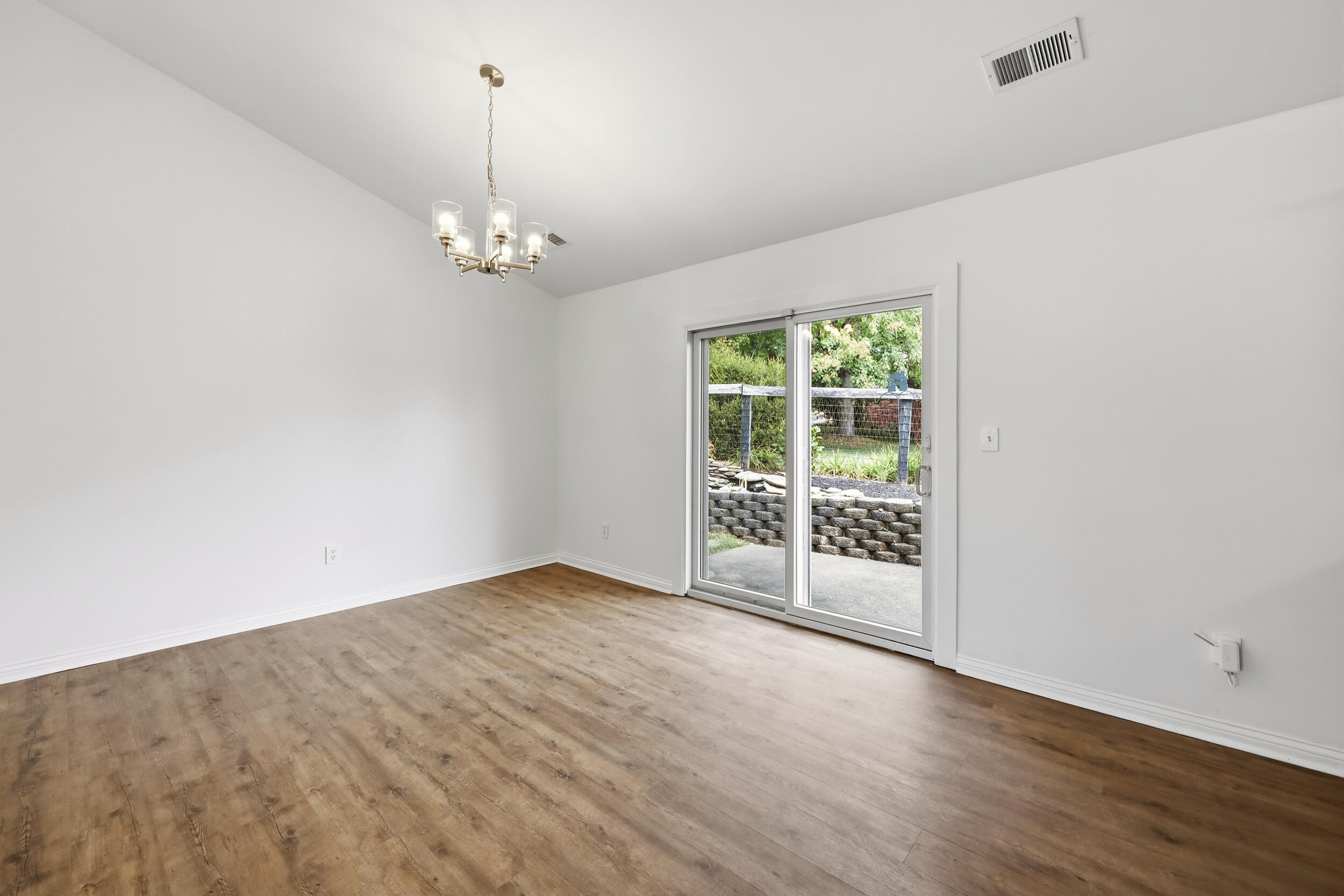 4620 Landing Drive Property Photo 11