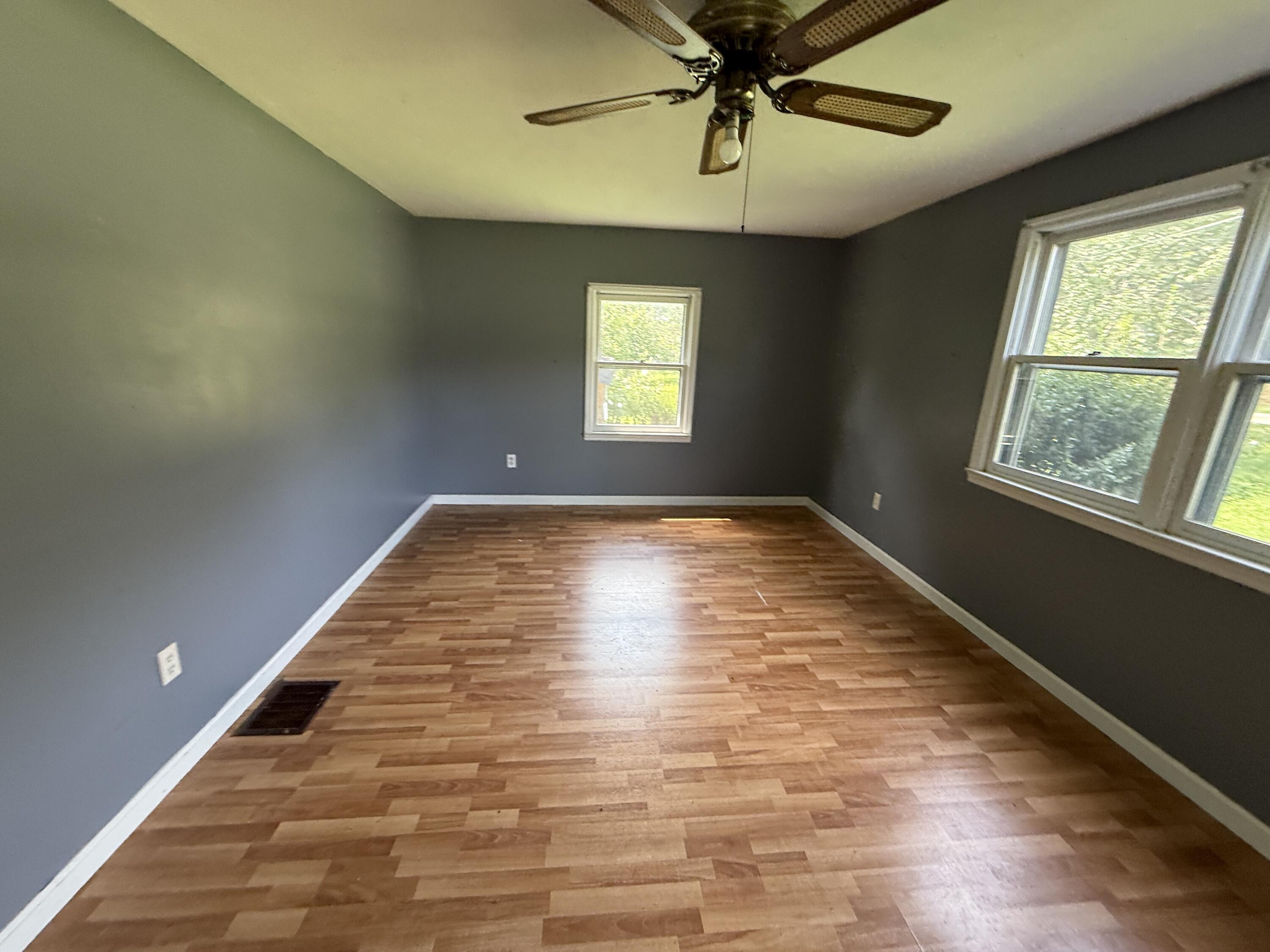 2526 S Hwy 421 Property Photo 4