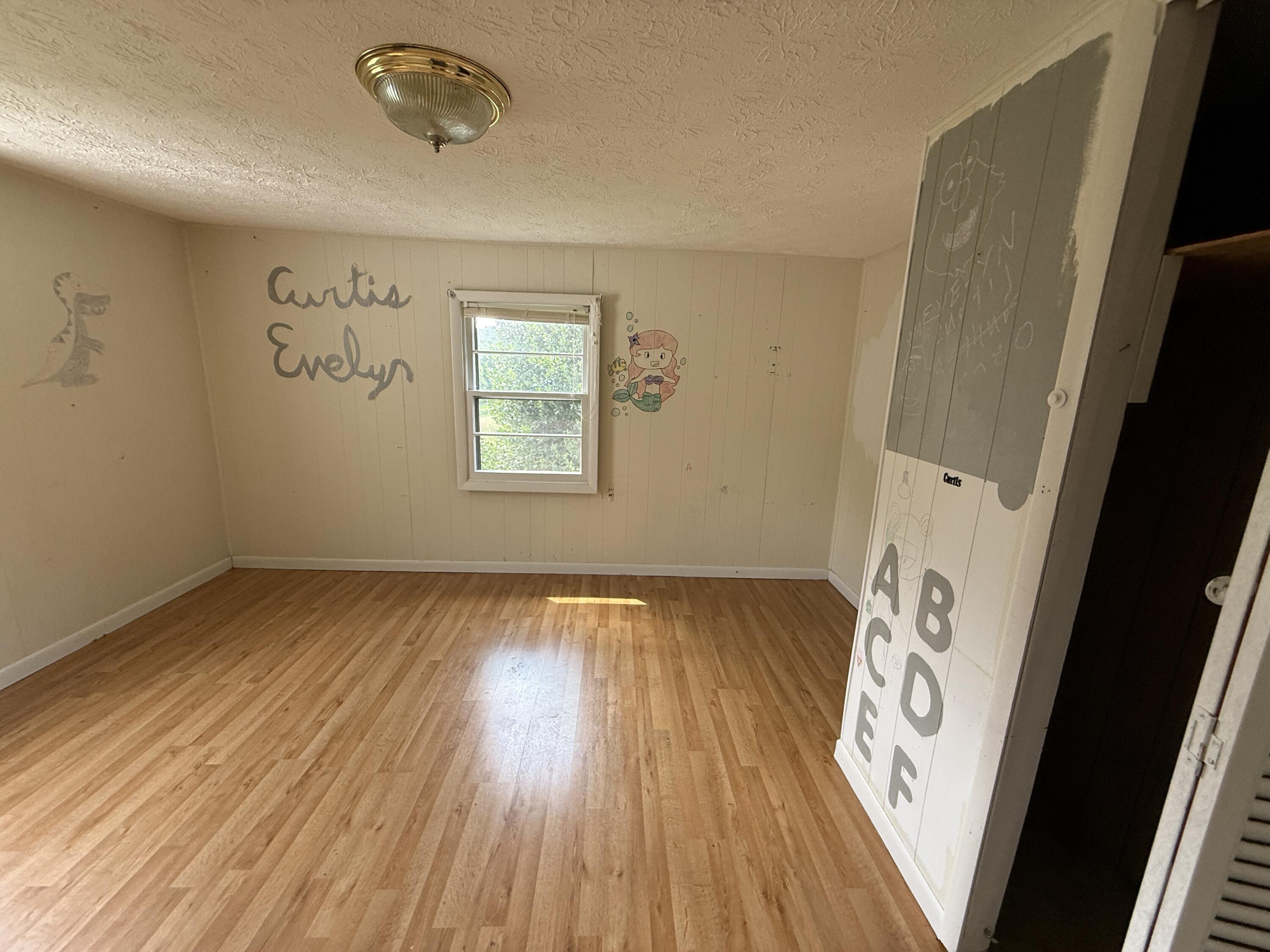 2526 S Hwy 421 Property Photo 6