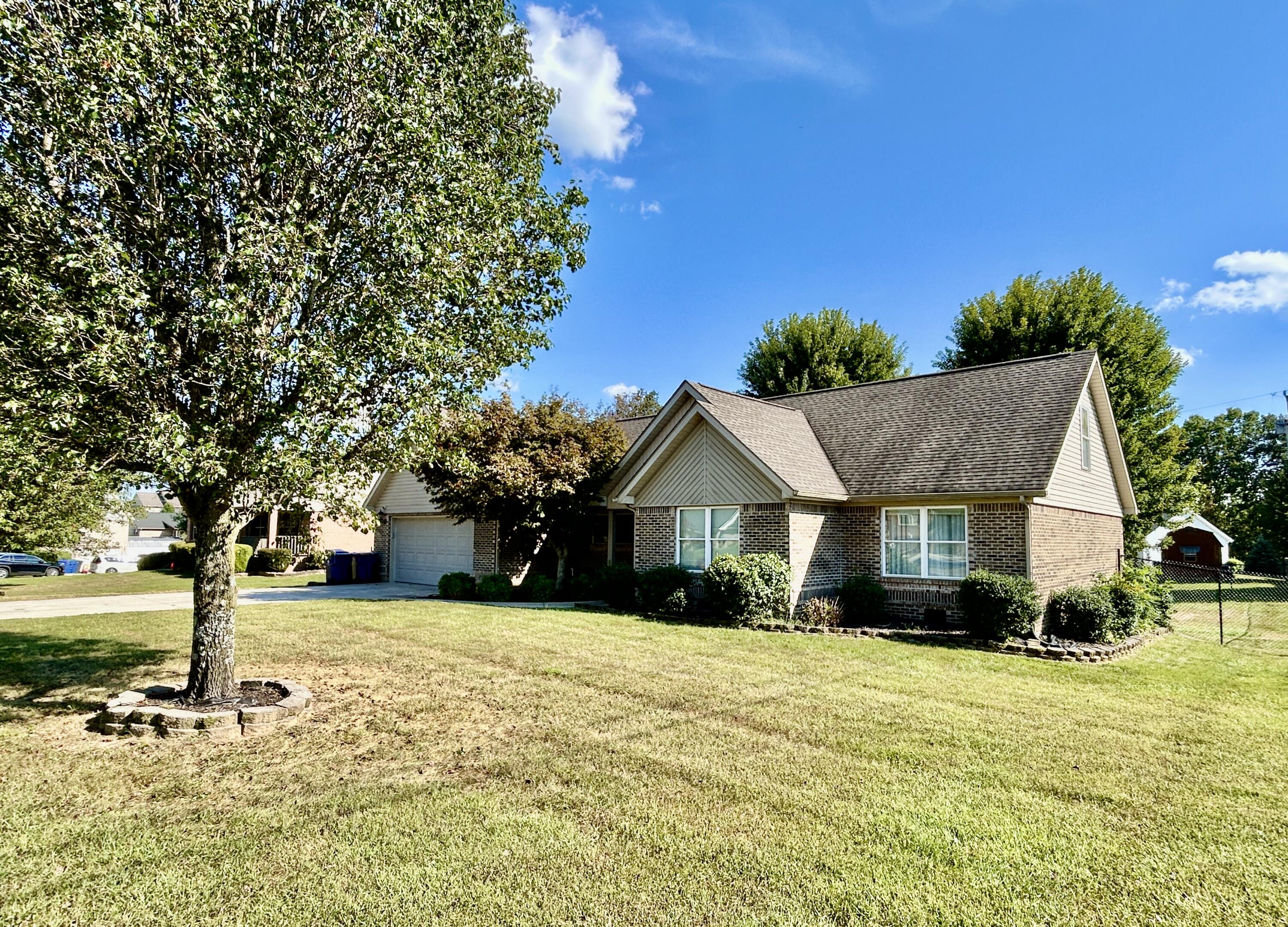 254 Observation Pointe Drive Property Photo 2
