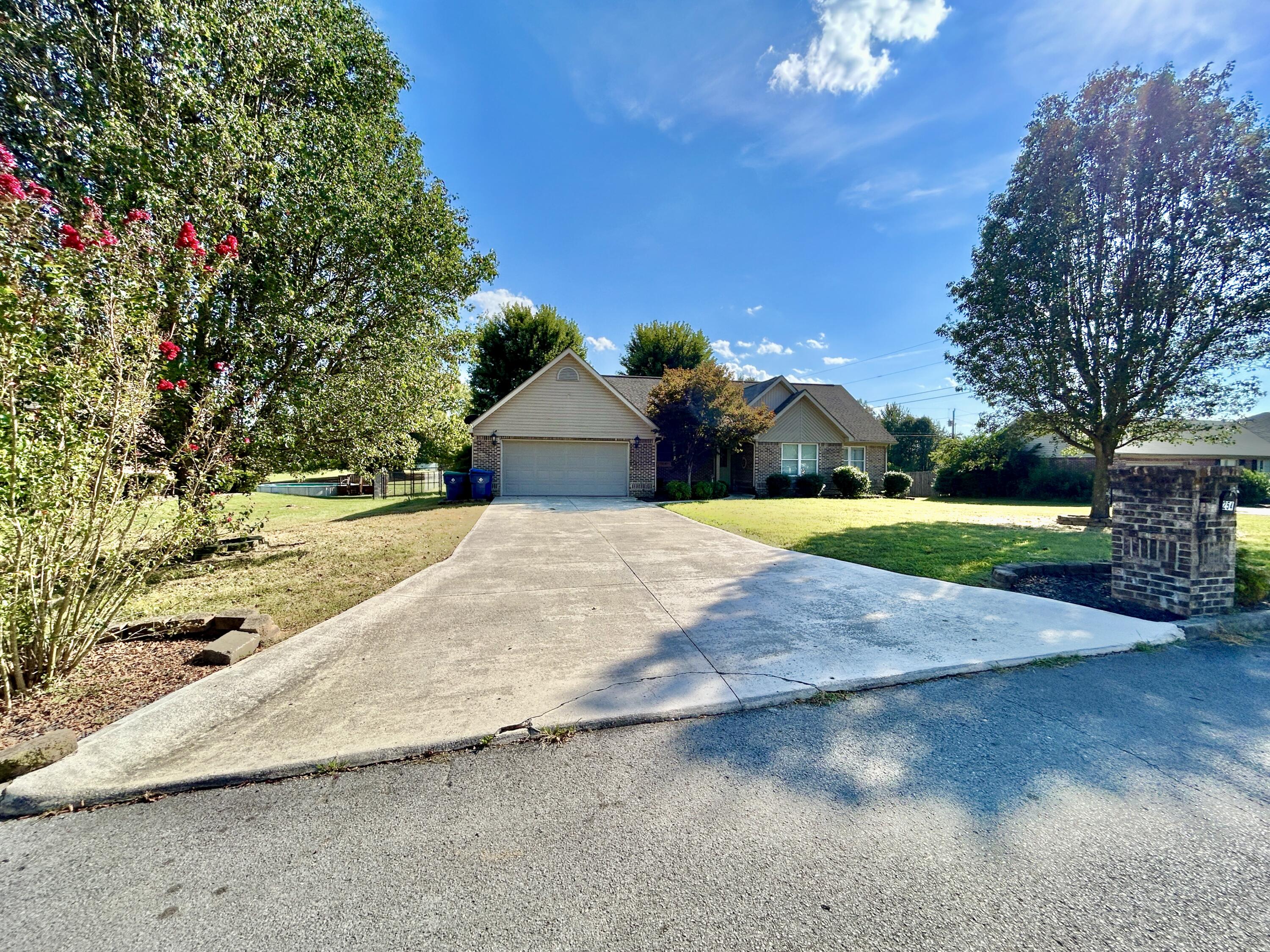 254 Observation Pointe Drive Property Photo 5