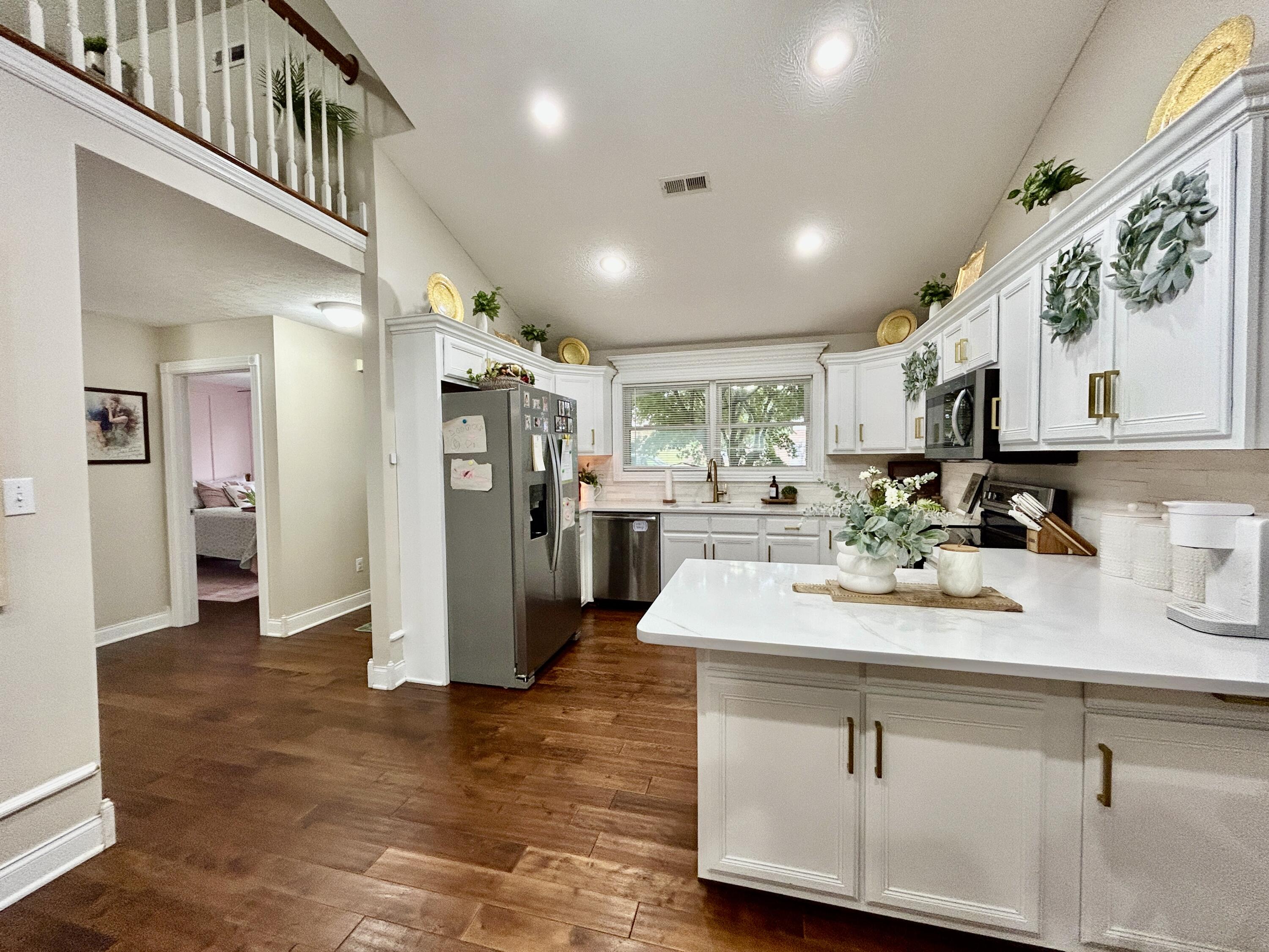 254 Observation Pointe Drive Property Photo 15