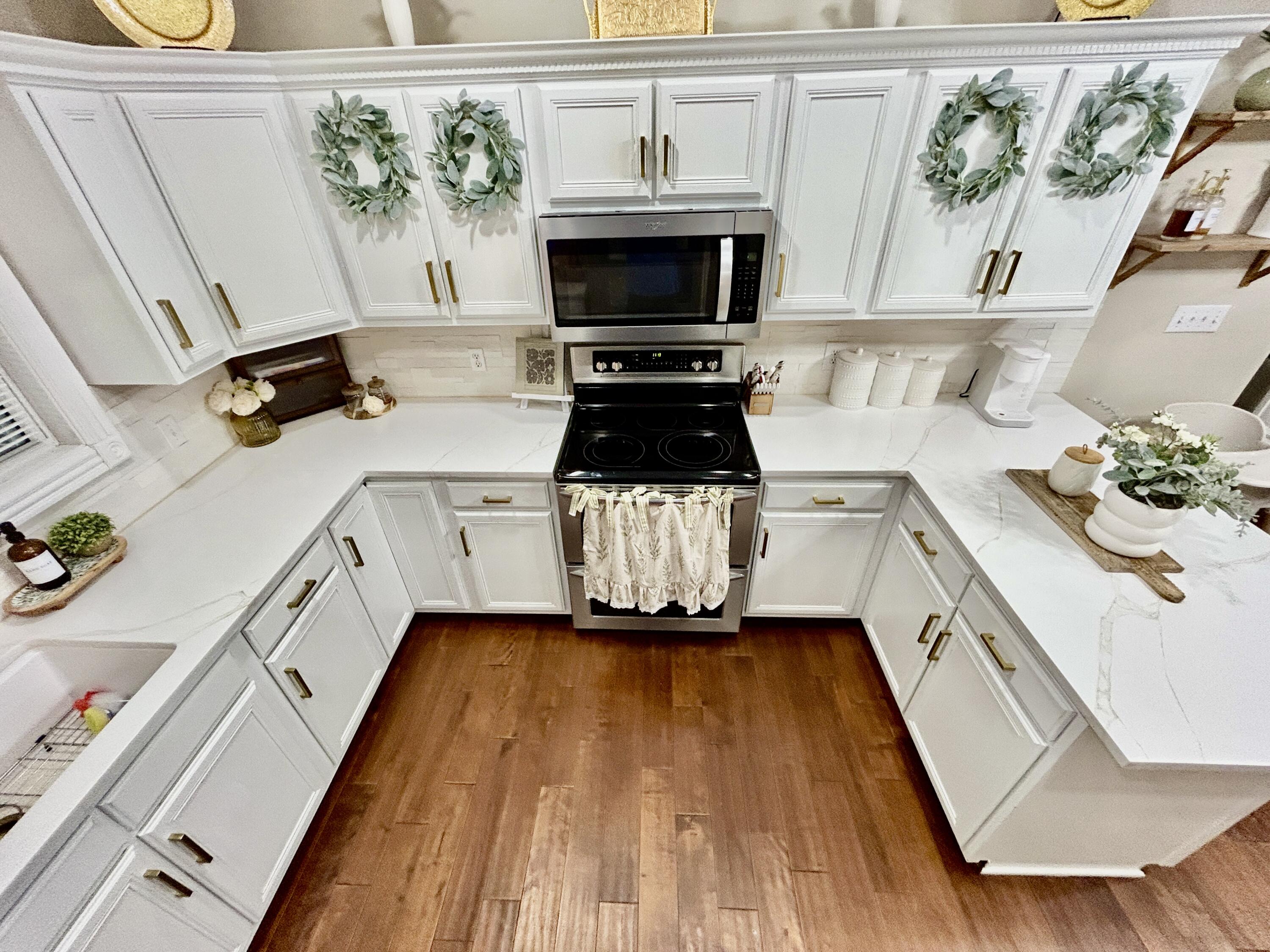 254 Observation Pointe Drive Property Photo 18