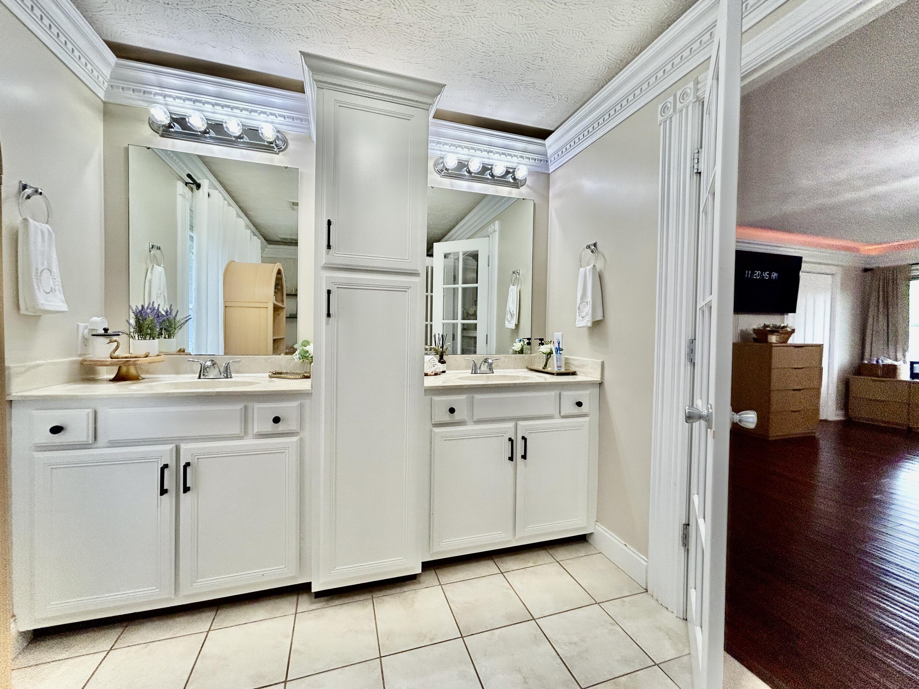 254 Observation Pointe Drive Property Photo 43