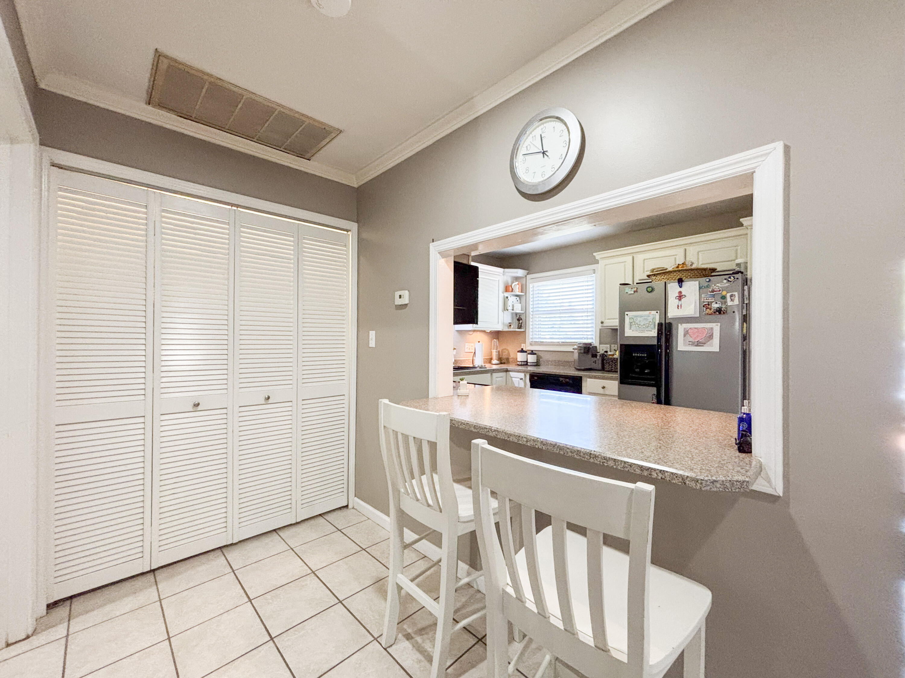 4280/4282 Forest Cove Property Photo 10