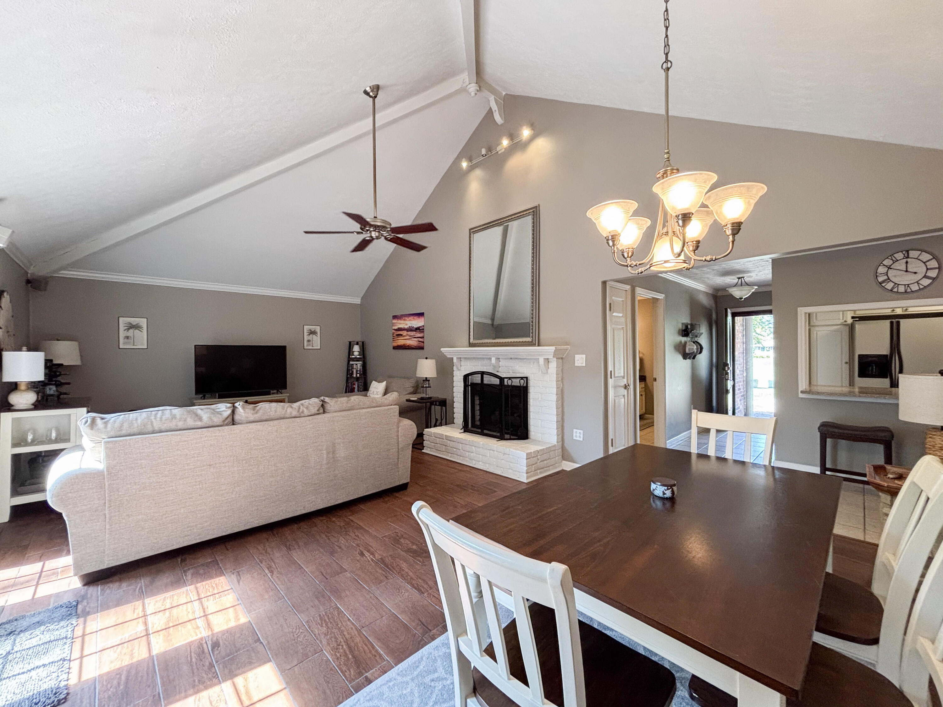 4280/4282 Forest Cove Property Photo 37