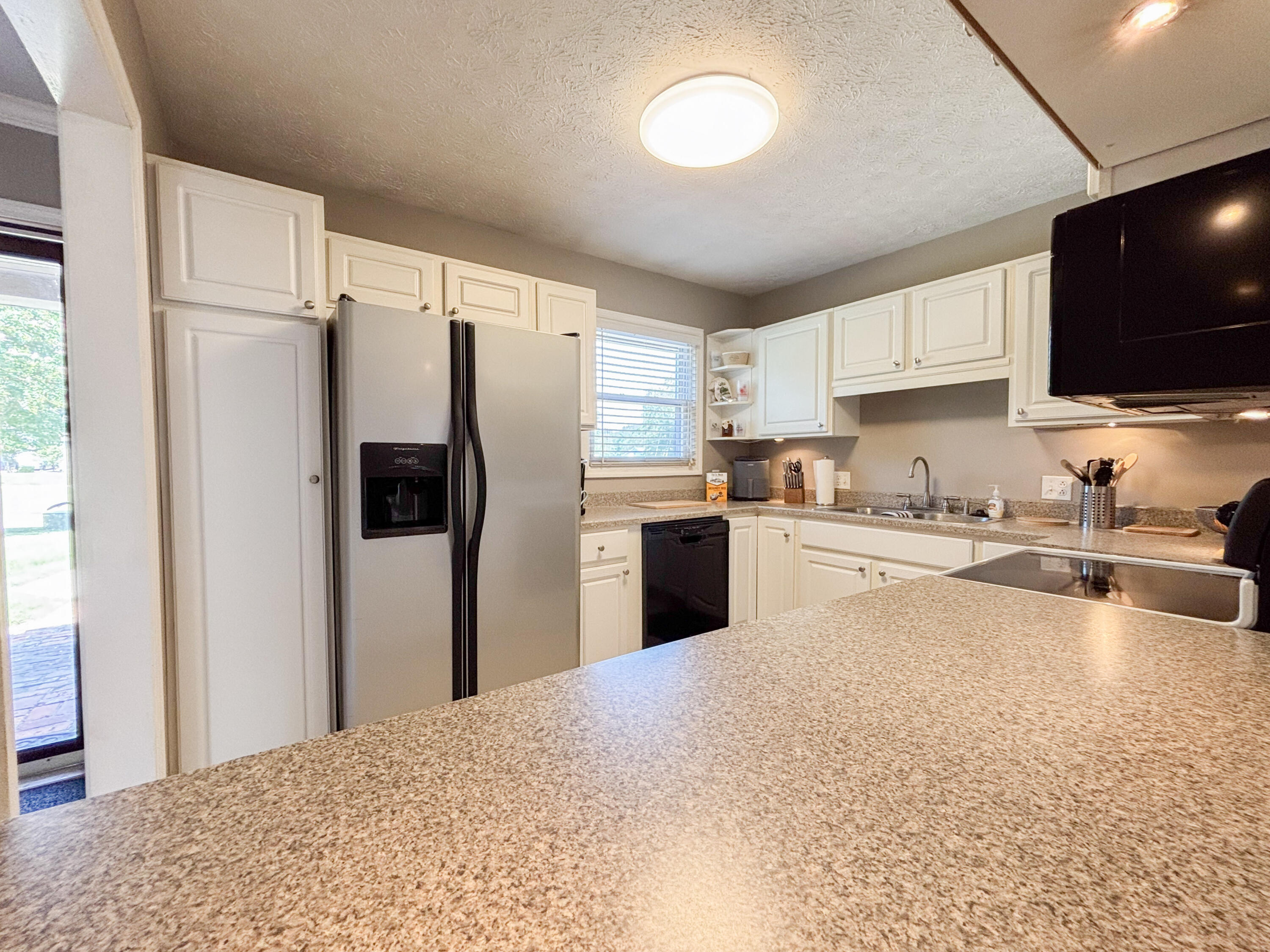 4280/4282 Forest Cove Property Photo 40