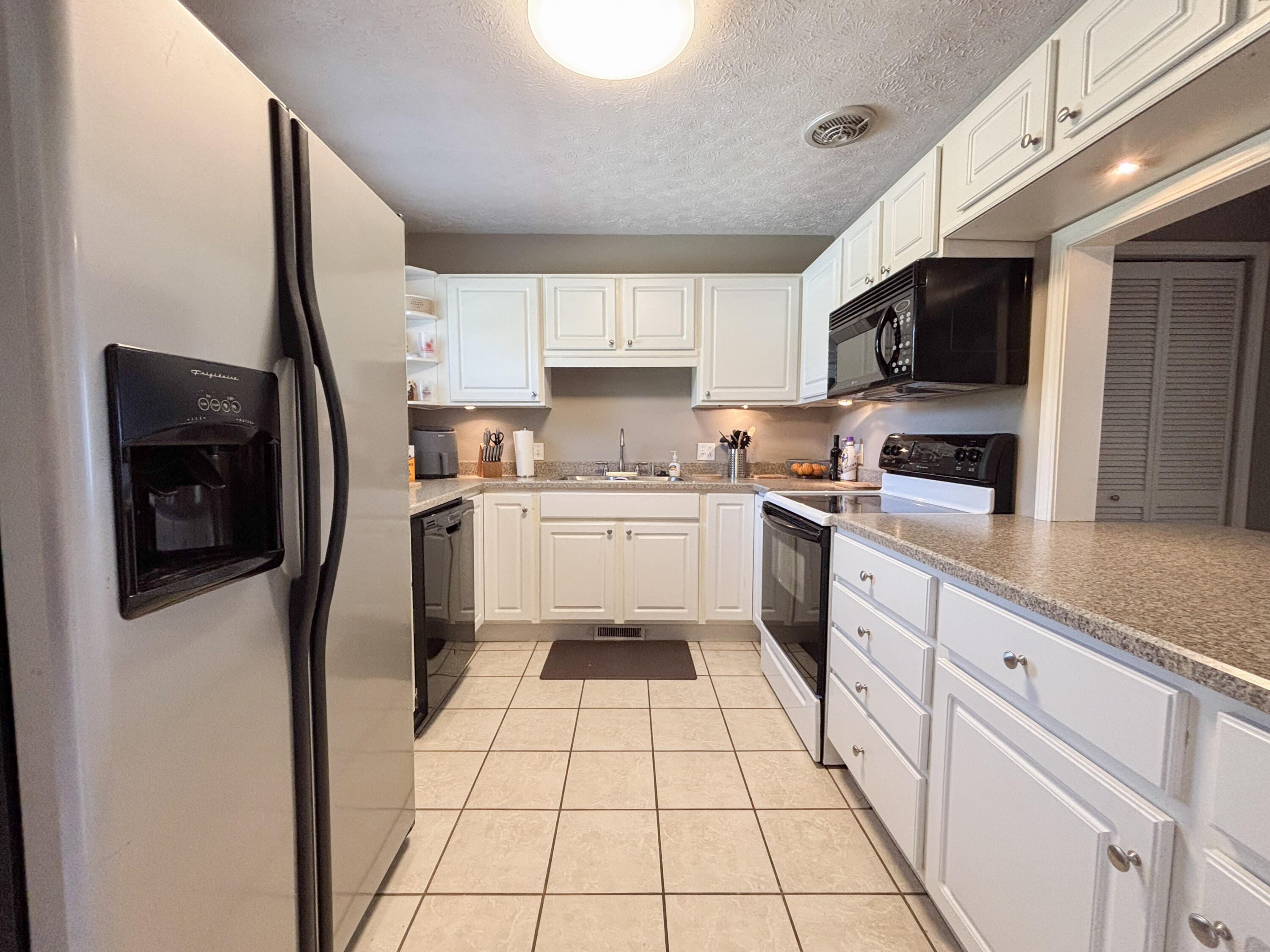 4280/4282 Forest Cove Property Photo 41