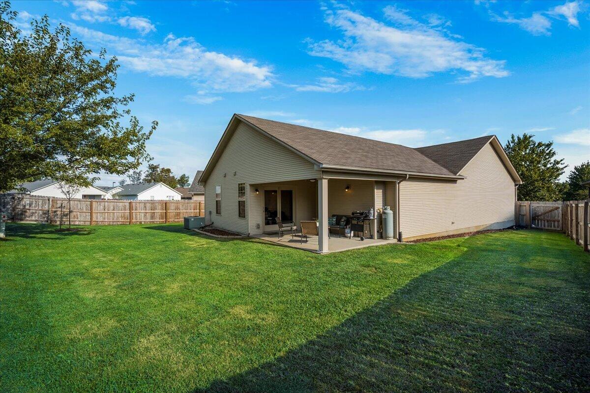 2708 Mountain Laurel Circle Property Photo 2