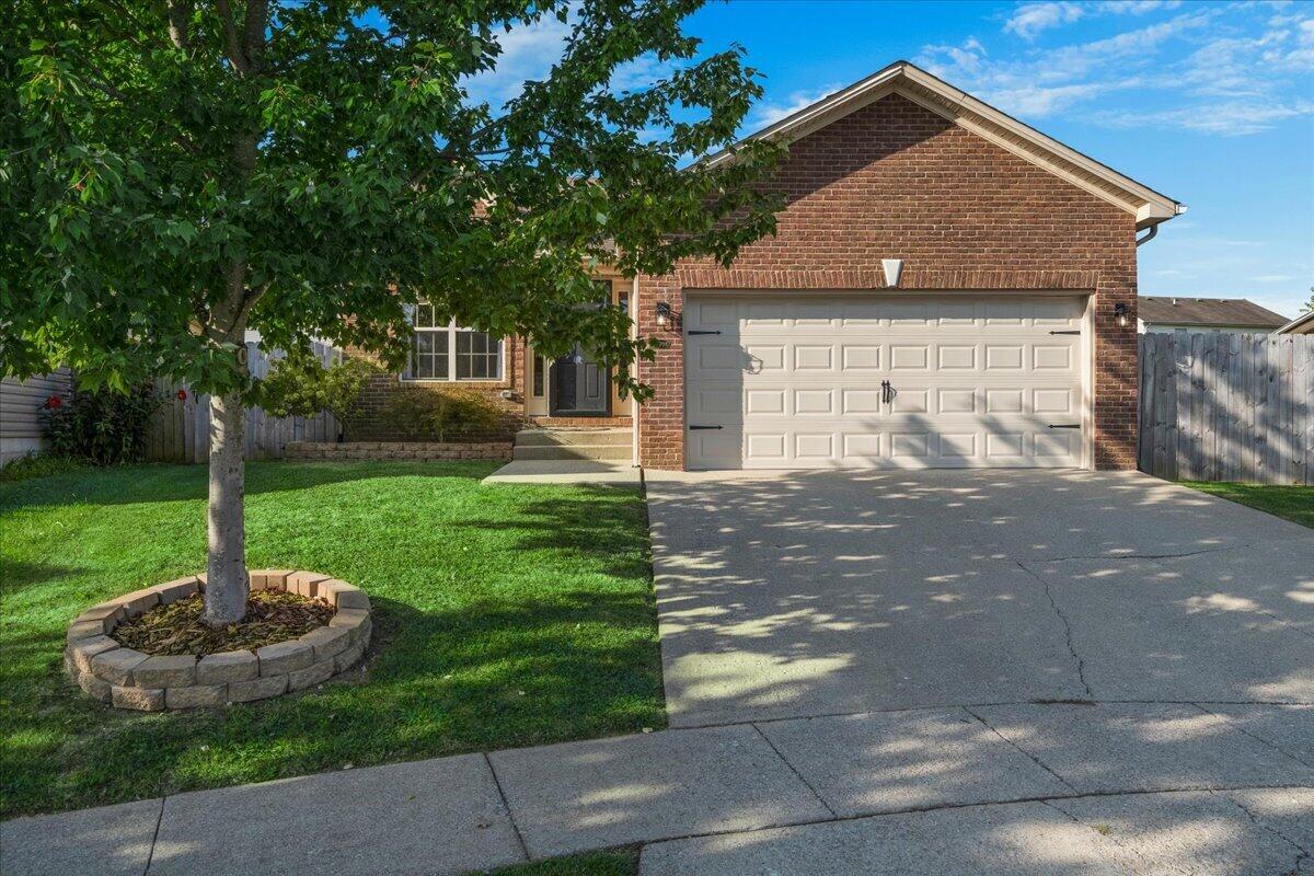 2708 Mountain Laurel Circle Property Photo 3