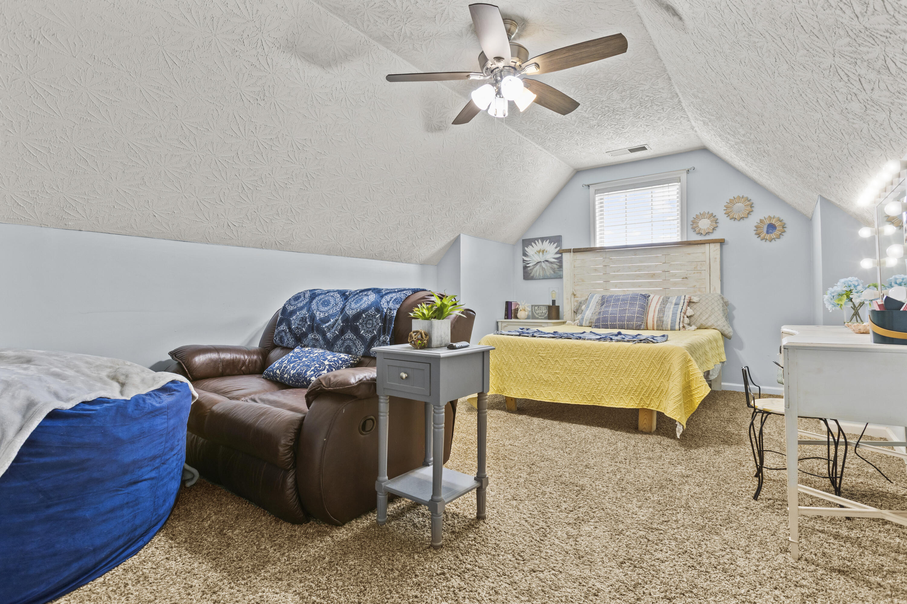 172 Hawthorne Drive Property Photo 31