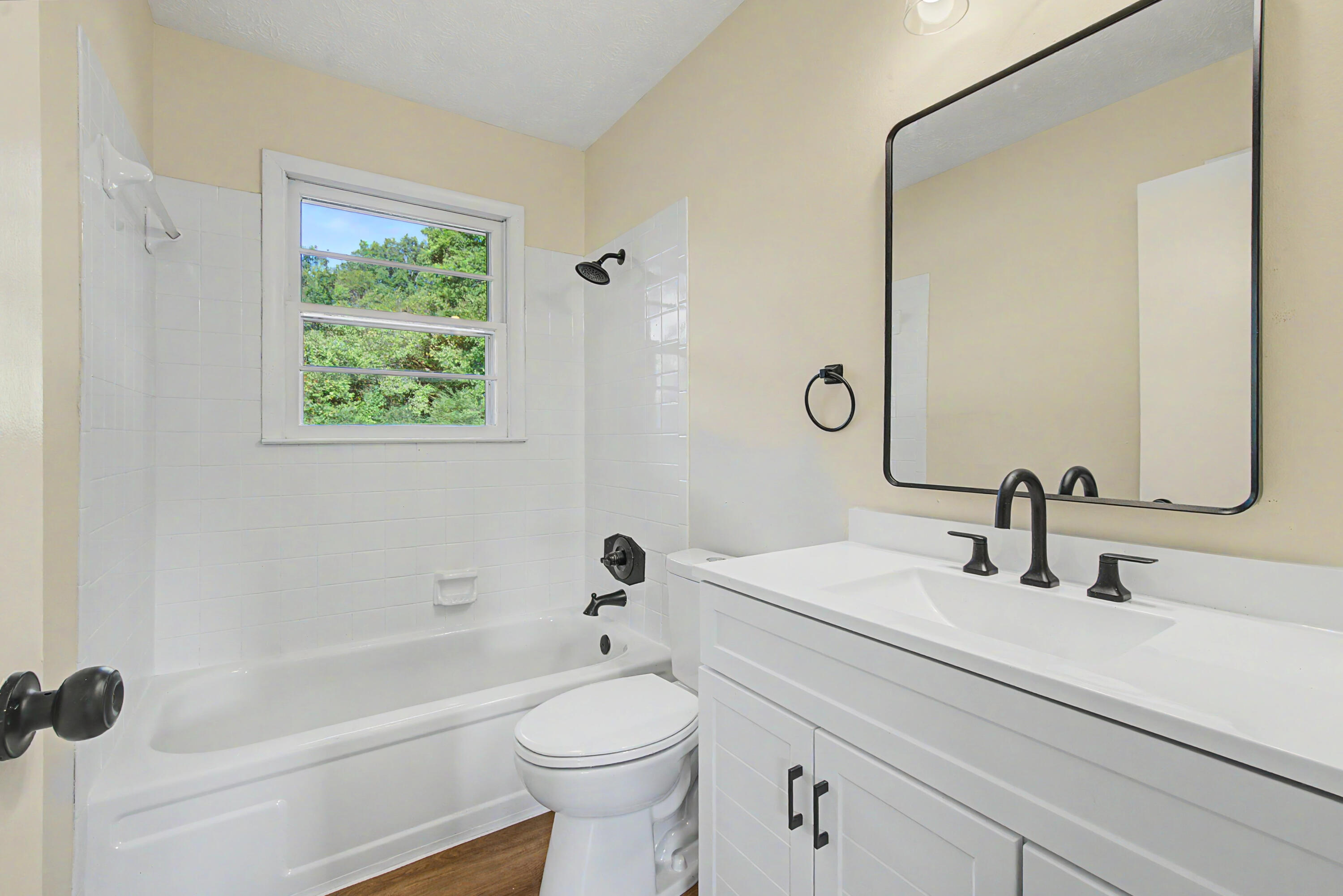 145 Wallace Avenue Property Photo 14