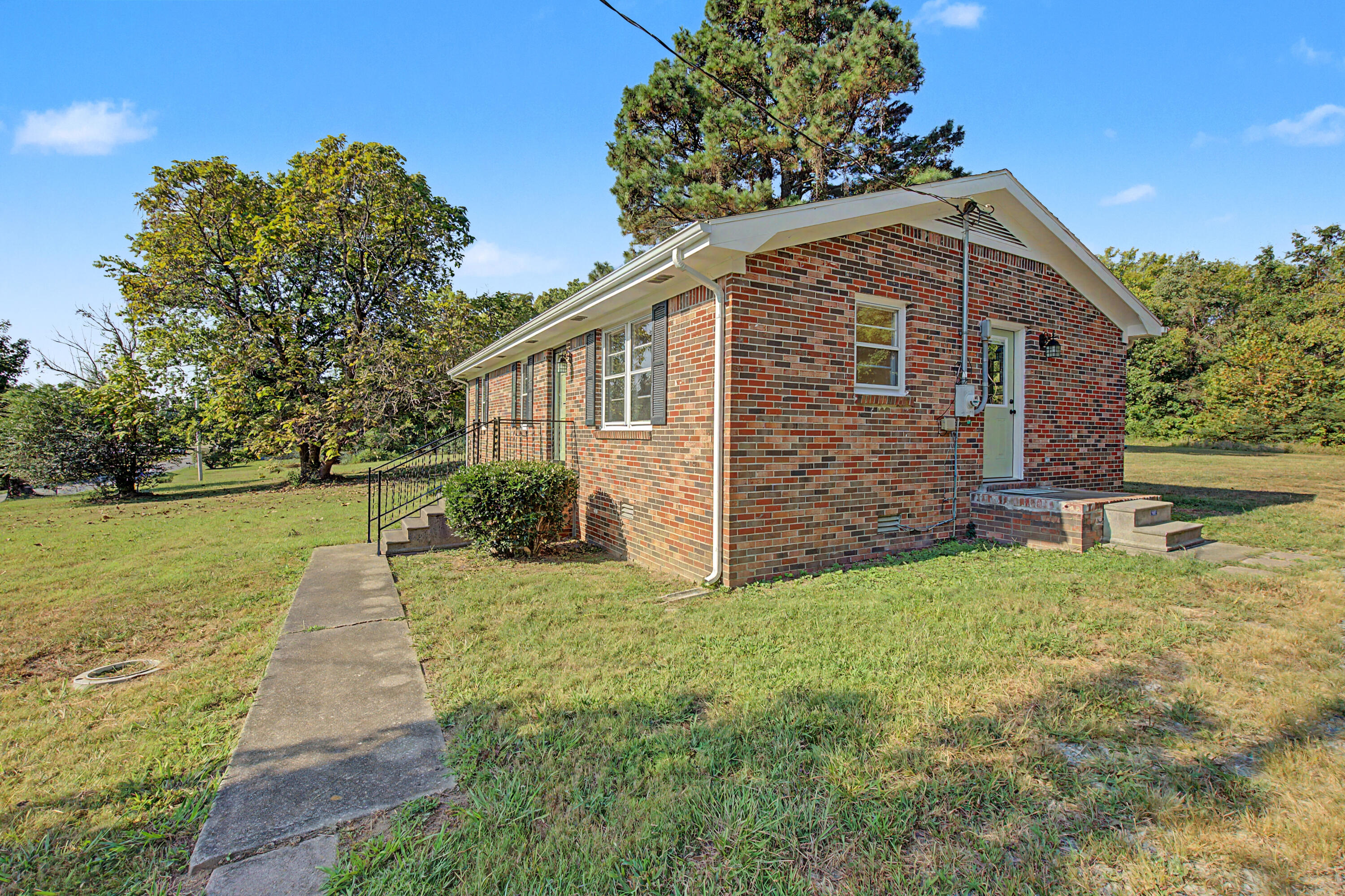 145 Wallace Avenue Property Photo 19