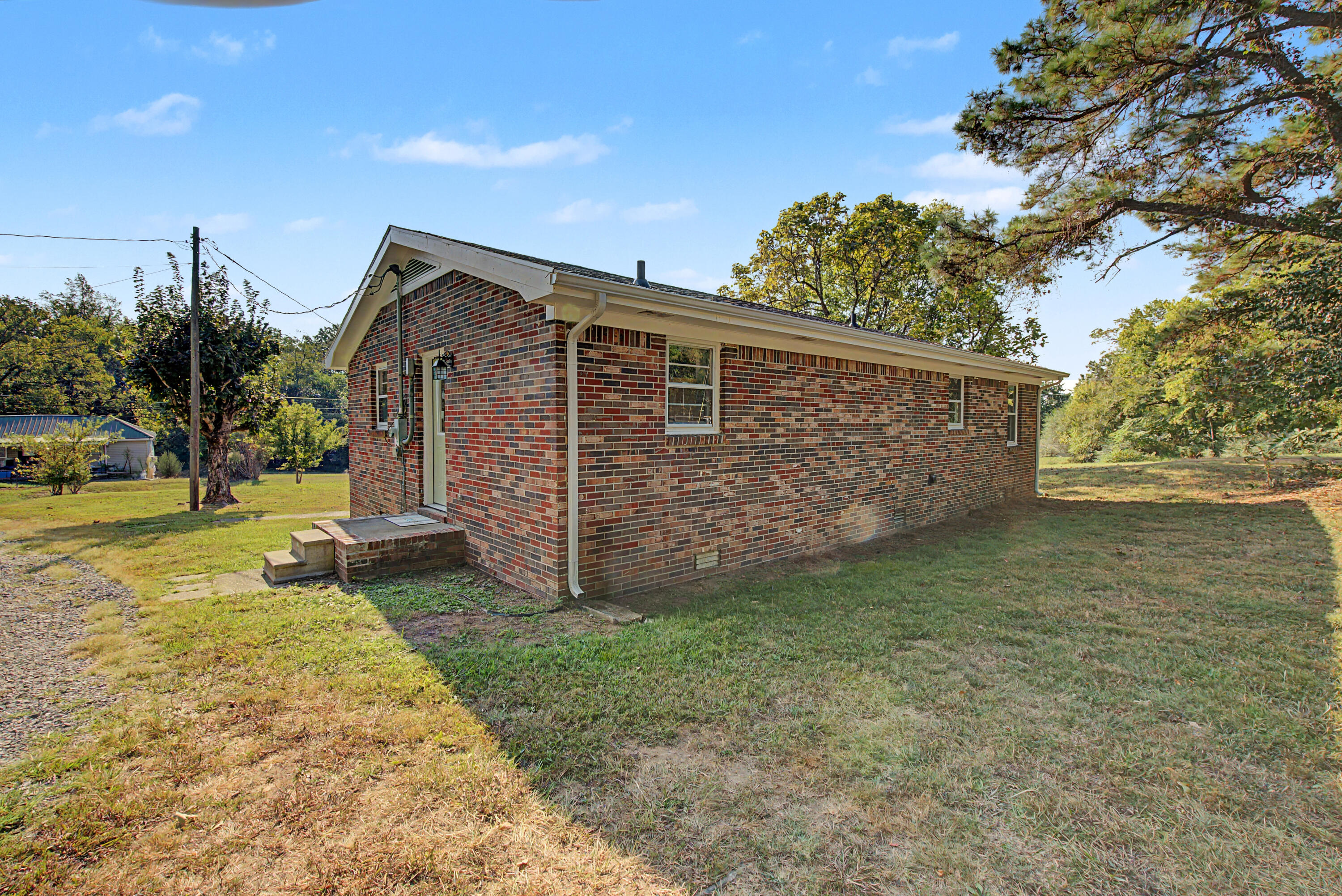 145 Wallace Avenue Property Photo 20