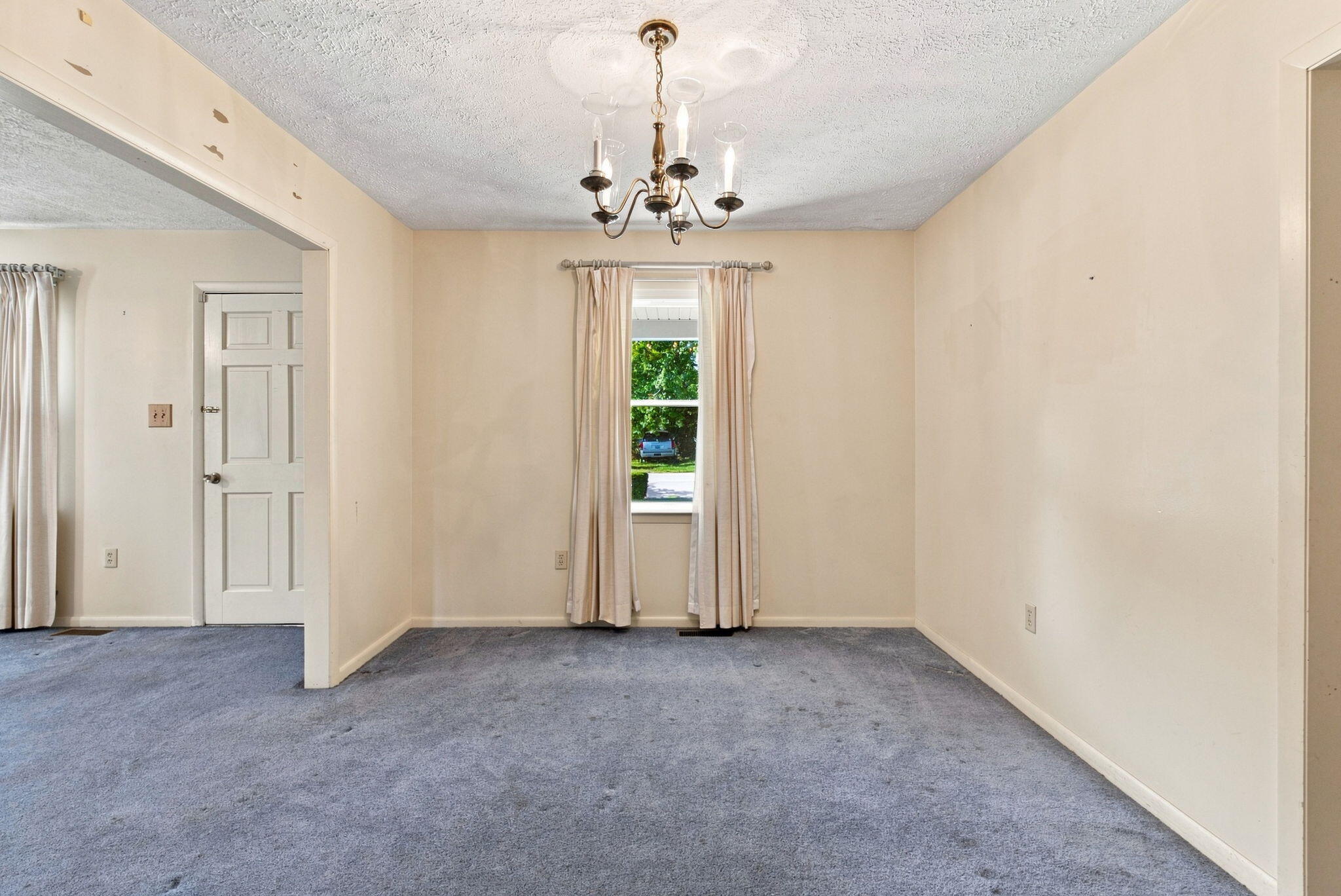 380 Licking Valley Road Property Photo 11