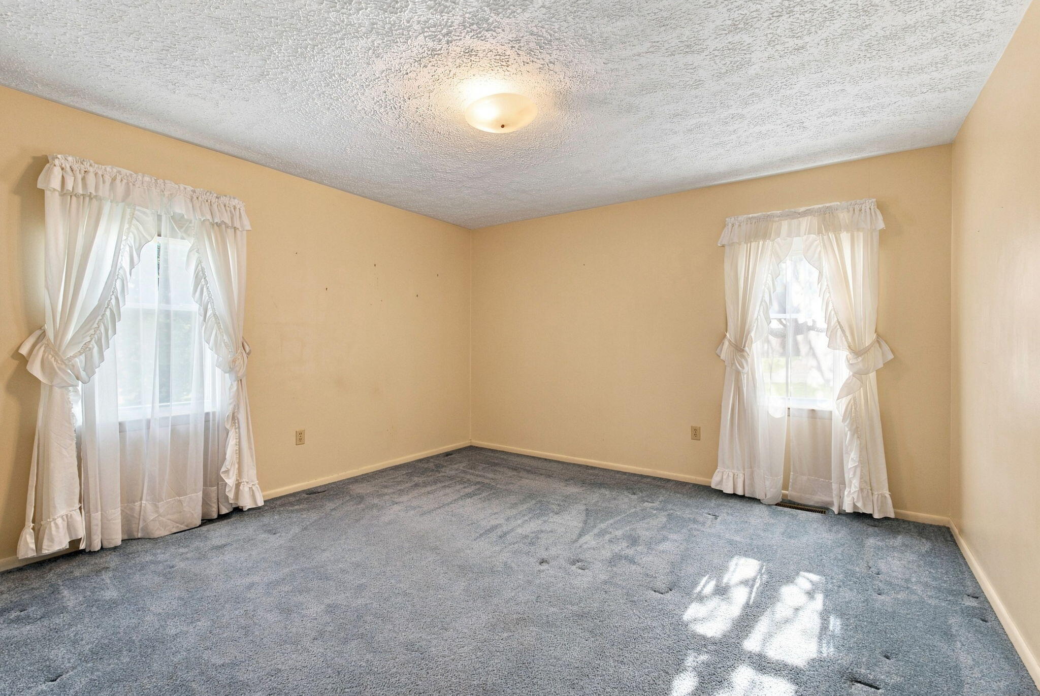 380 Licking Valley Road Property Photo 14