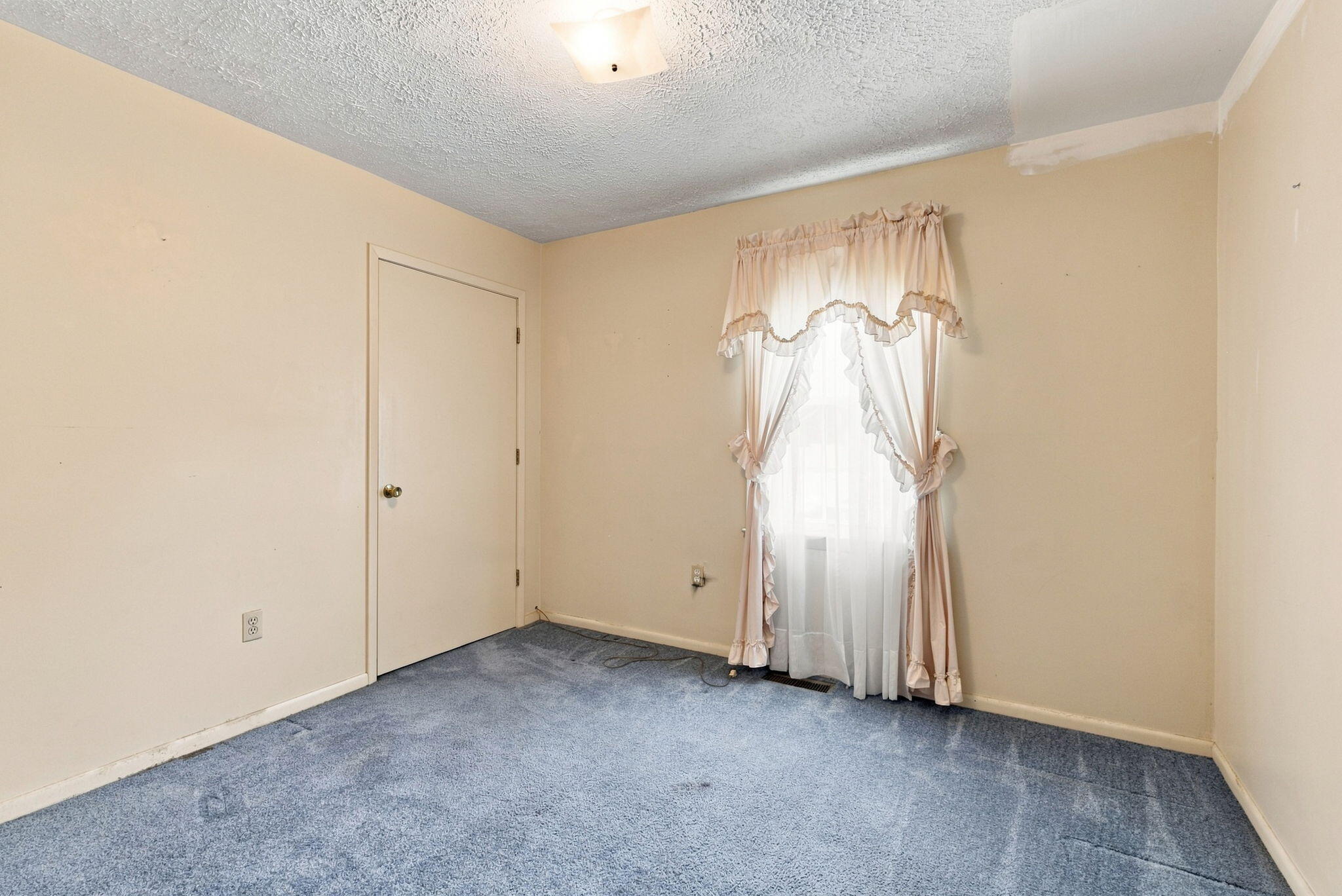 380 Licking Valley Road Property Photo 19