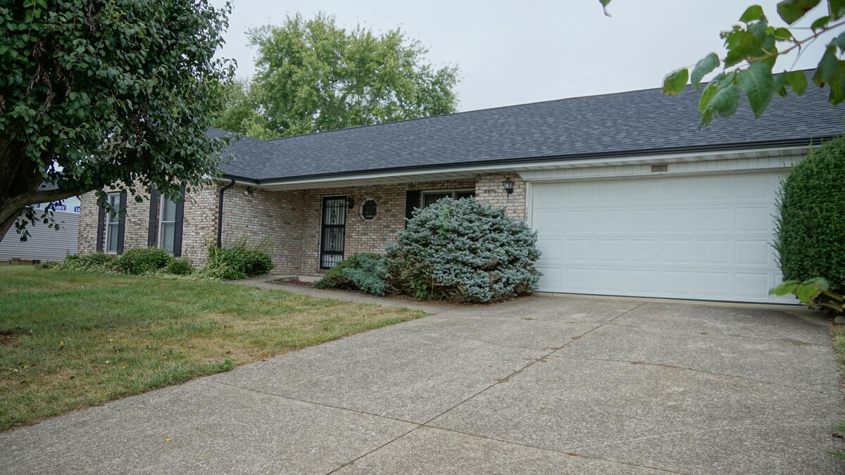 1014 Hunters Run Property Photo 1