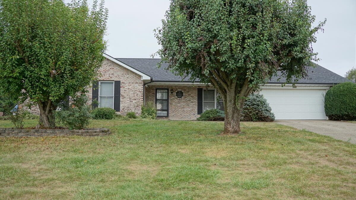 1014 Hunters Run Property Photo 9