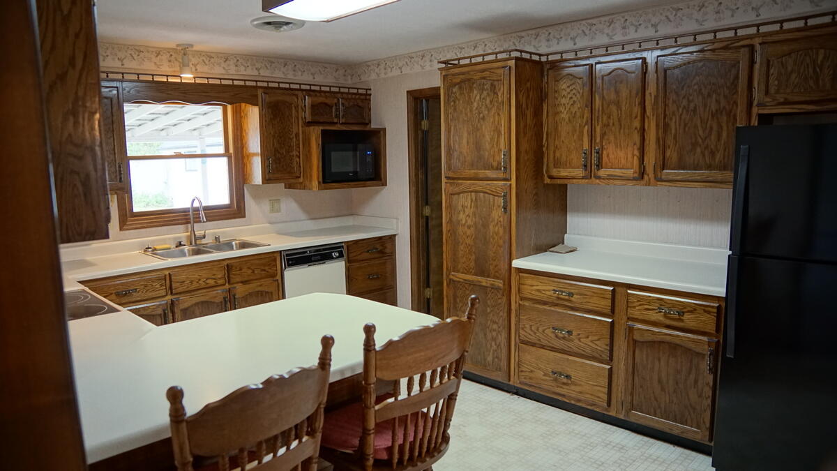 1014 Hunters Run Property Photo 16